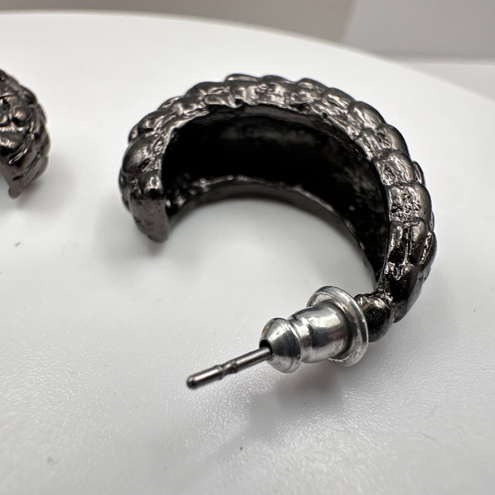 Vintage 90s Black Enamel Rhinestone Jewelry Set Silver-Tone Chunky Retro Hoop - Thumbnail 13