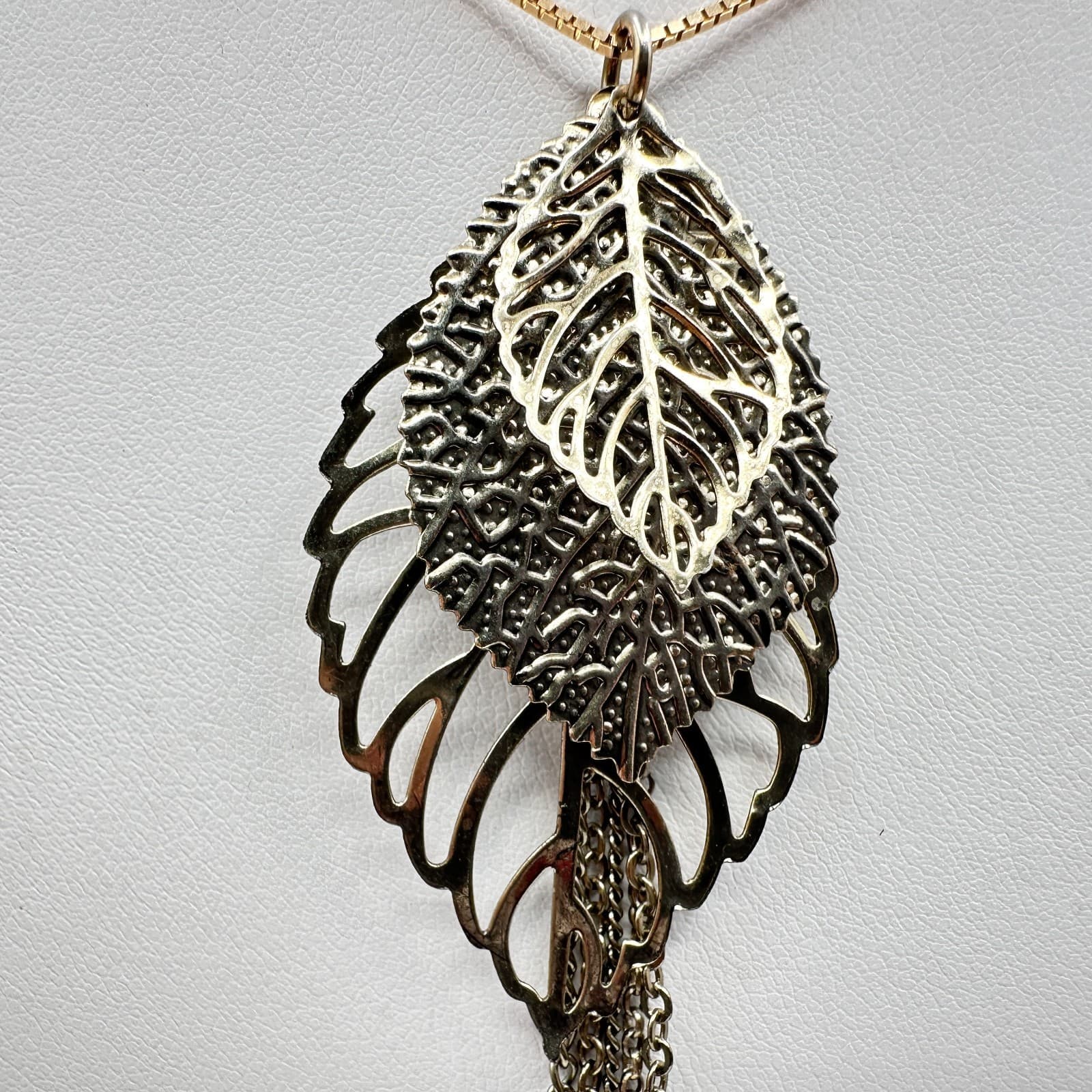 Vintage 90s Gold Tone Leaf Tassel Necklace Box Chain Boho Statement Pendant - Thumbnail 4