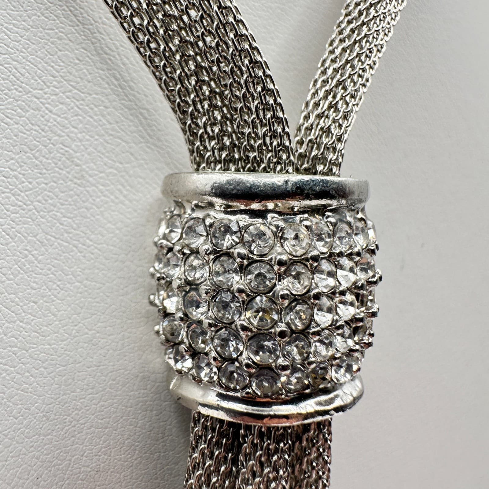 Vintage 90s Y2K Silver Tone Mesh Lariat Tassel Necklace Teardrop Glass Jewelry - Thumbnail 4