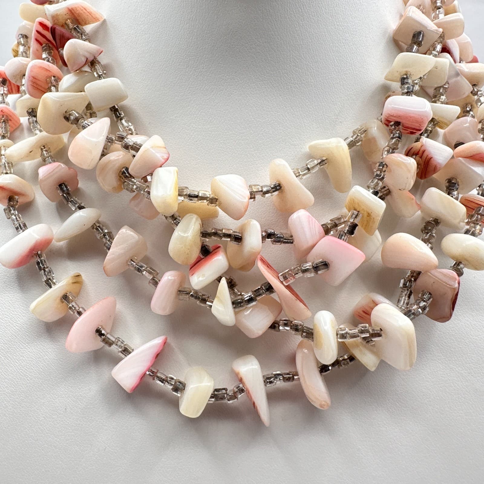 Vintage 90s Pink White Shell Beads Multi Strand Necklace Boho Beach Jewelry - Thumbnail 8