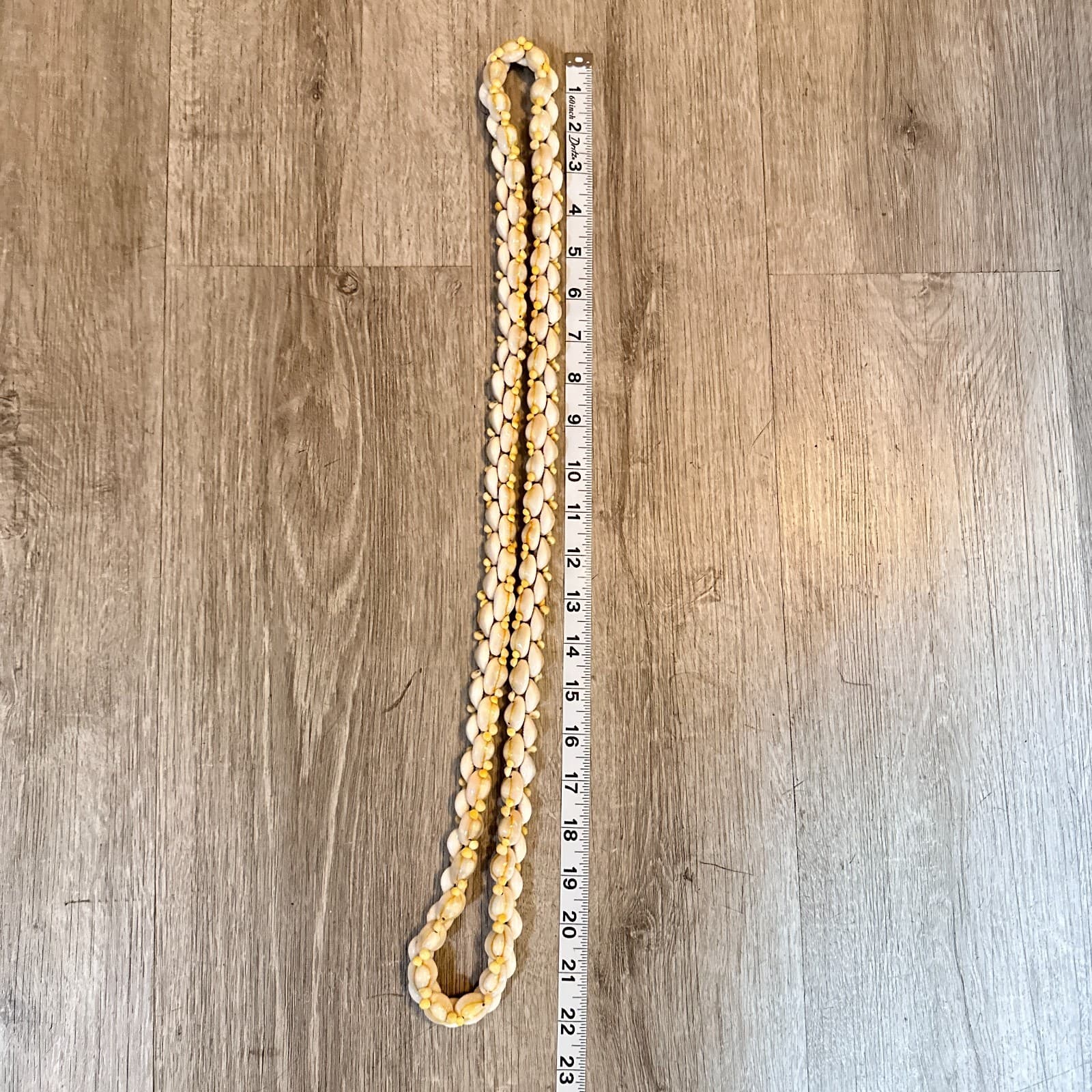 Vintage 90s Multi-Strand Cowrie Shell Necklace Boho Beach Classic Womens Jewelry - Thumbnail 8