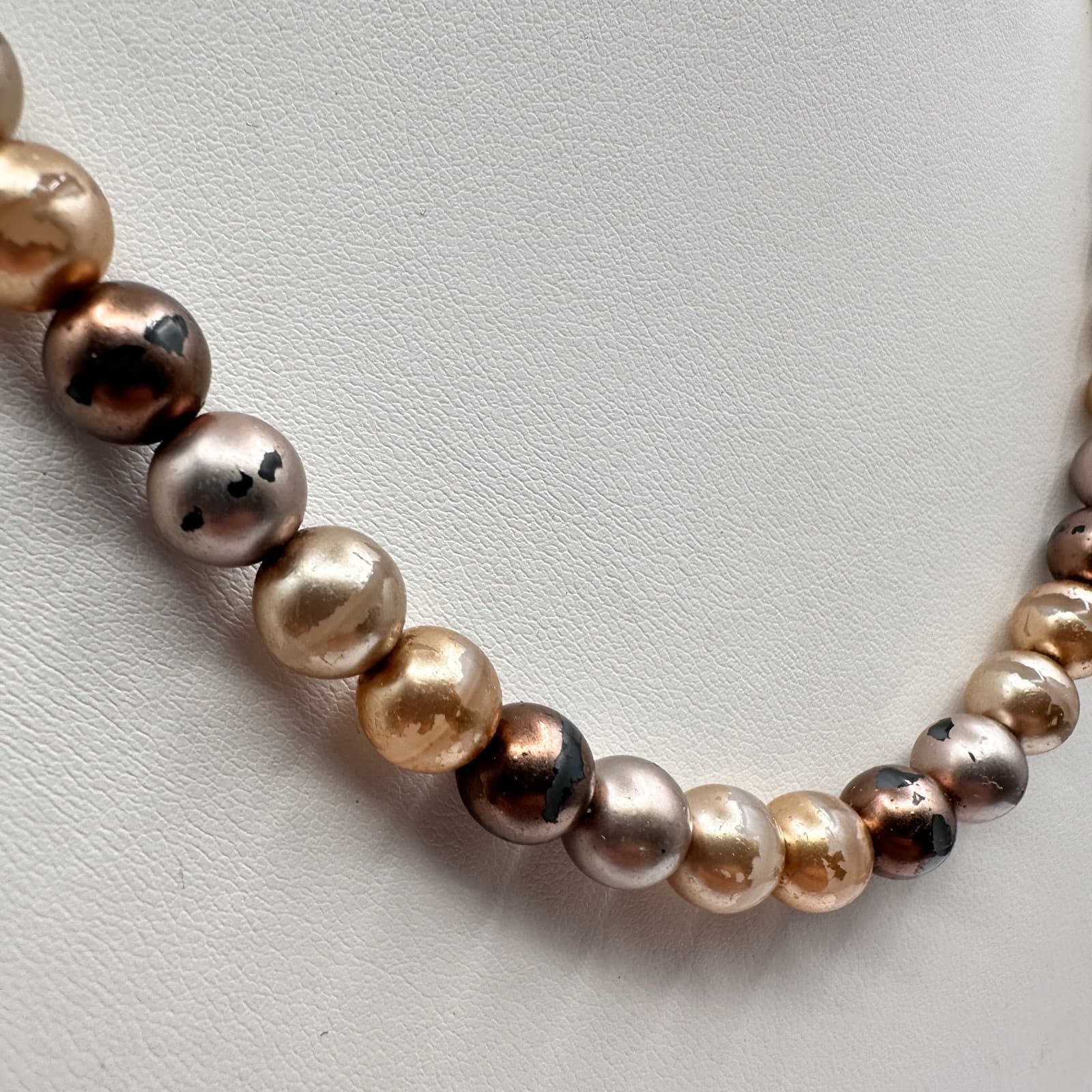 Vintage 90s Earth Tone Faux Pearl Strand Necklace Boho Classic Women's Jewelry - Thumbnail 2