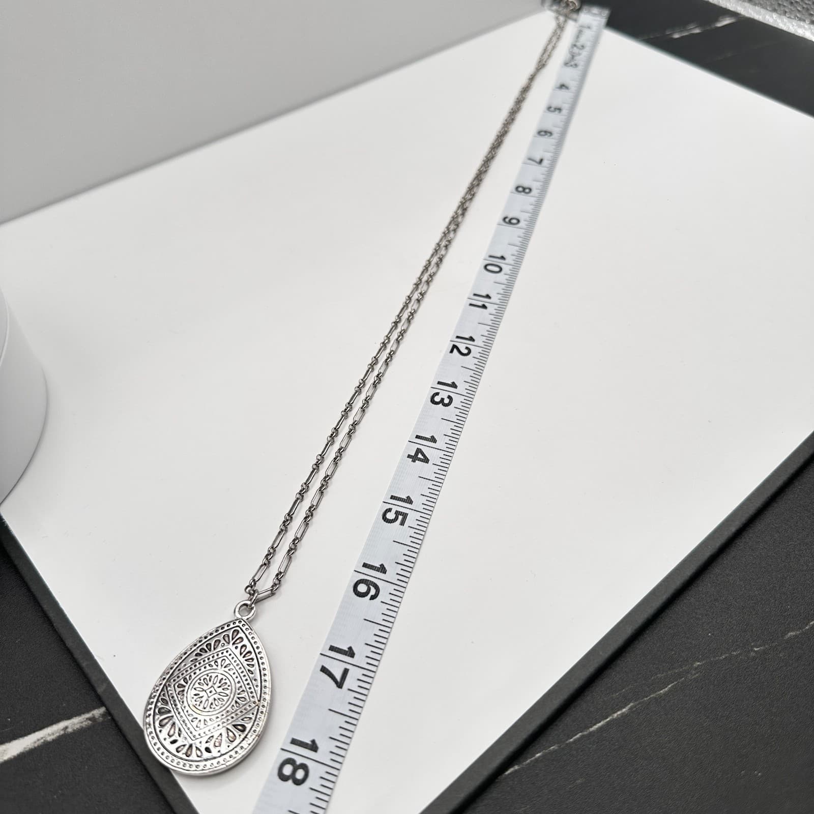 Vintage 80s Silver Tone Teardrop Pendant Necklace Filigree Bar Link Chain - Thumbnail 7