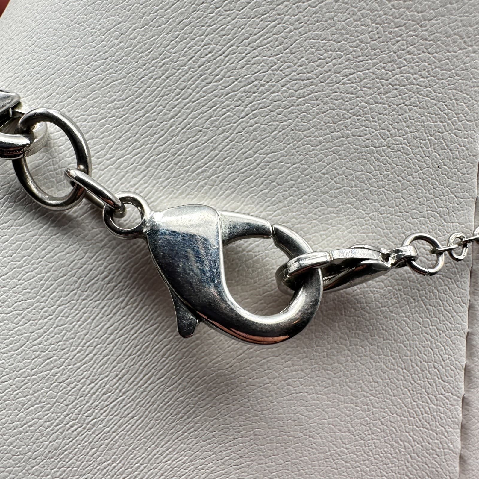 Vintage 90s Silver-Tone Geometric Oval Pendant Necklace Boho Etched Jewelry - Thumbnail 7