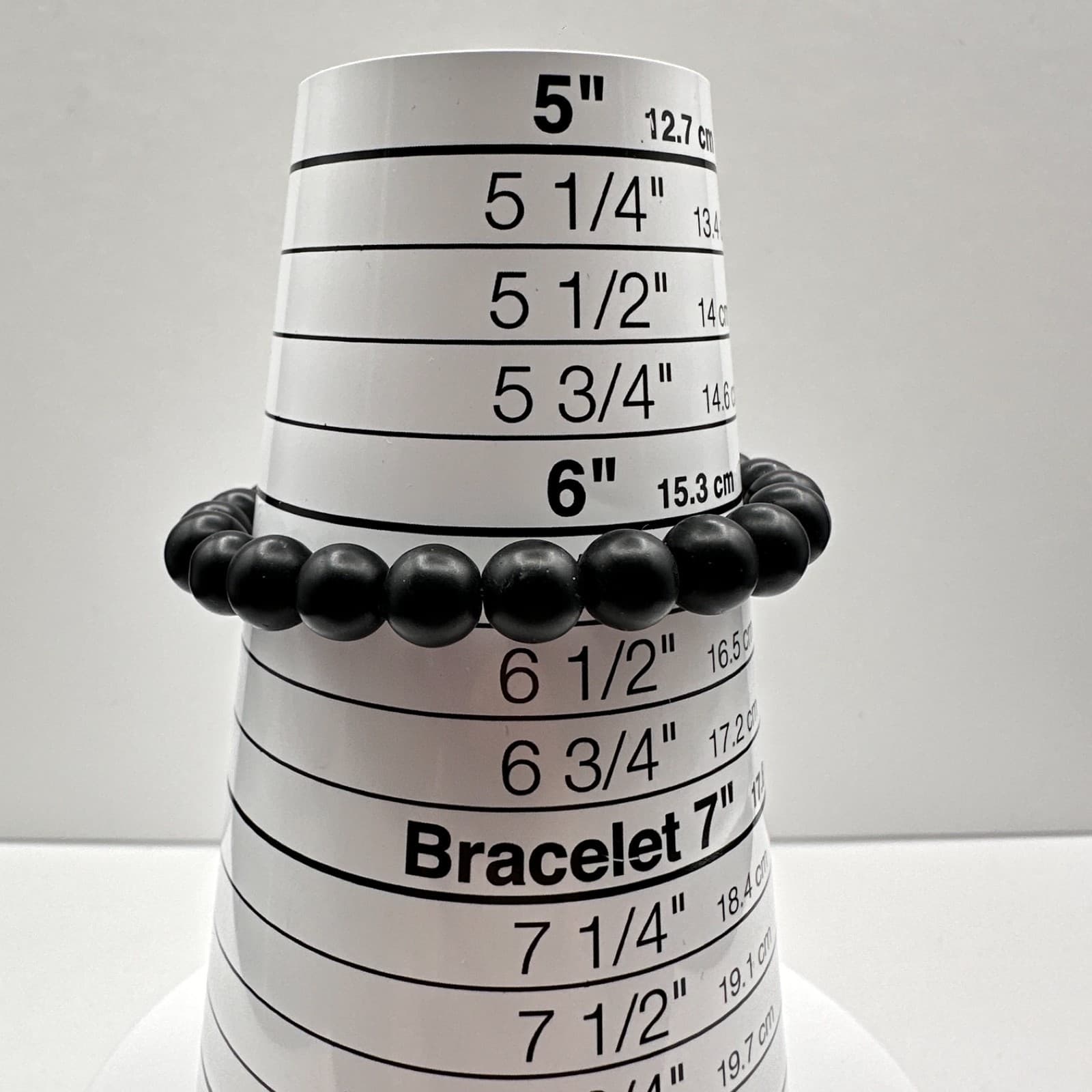 Vintage Y2K Black Onyx Beaded Stretch Bracelet Gold Tone Crown Unisex Jewelry - Thumbnail 9