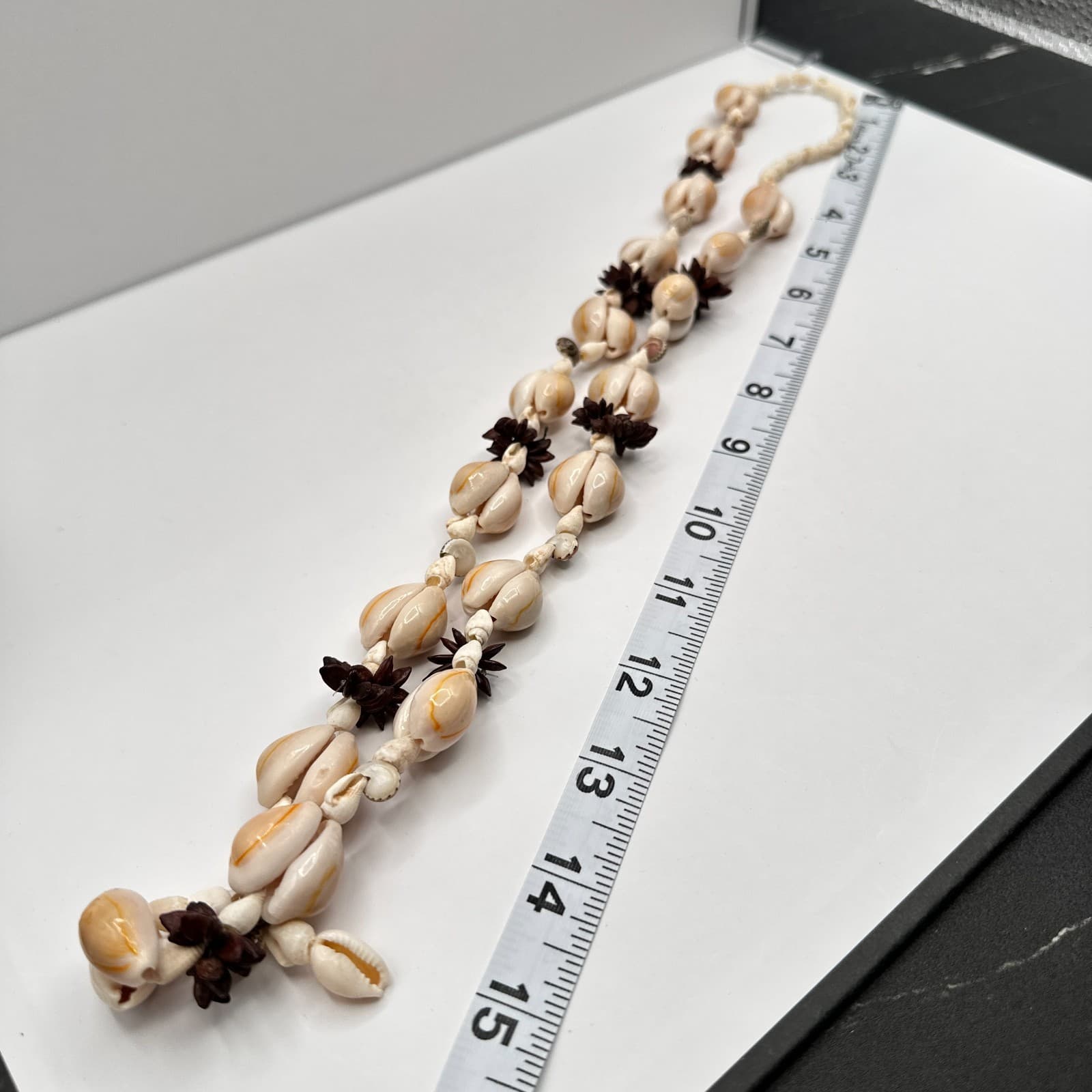 Vintage 90s Cowrie Shell Necklace Boho Tribal Tropical Beach Coastal Jewelry - Thumbnail 9