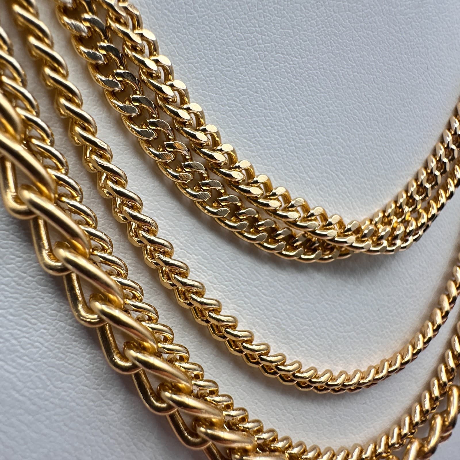 Vintage 90s Gold Tone Multi Layered Chain Necklace Chunky Statement Boho Jewelry - Thumbnail 3