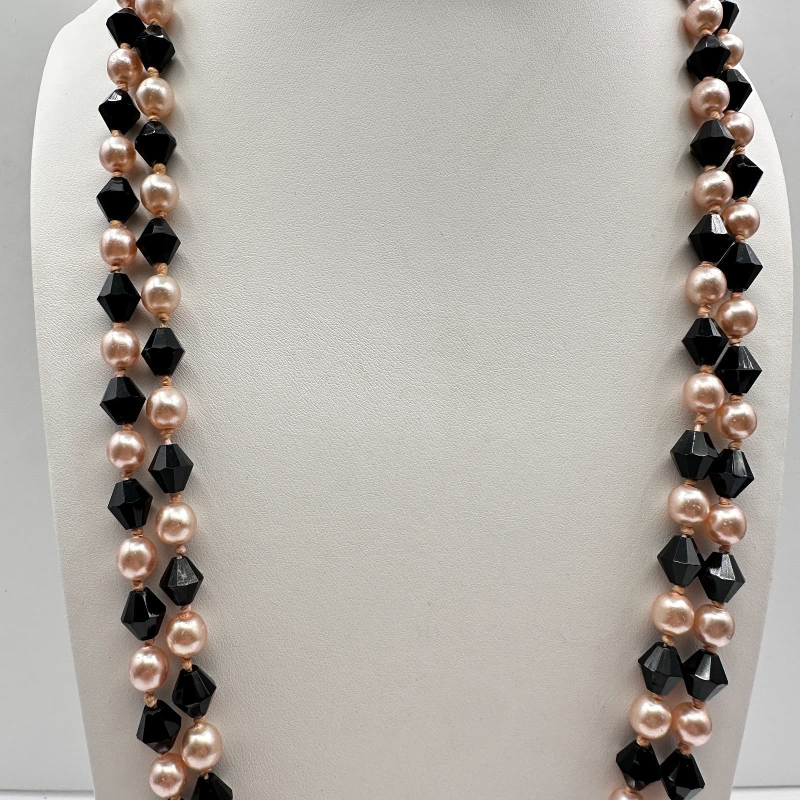 Vintage 90s Pink Faux Pearl Black Faceted Bead Double Strand Necklace Jewelry - Thumbnail 2