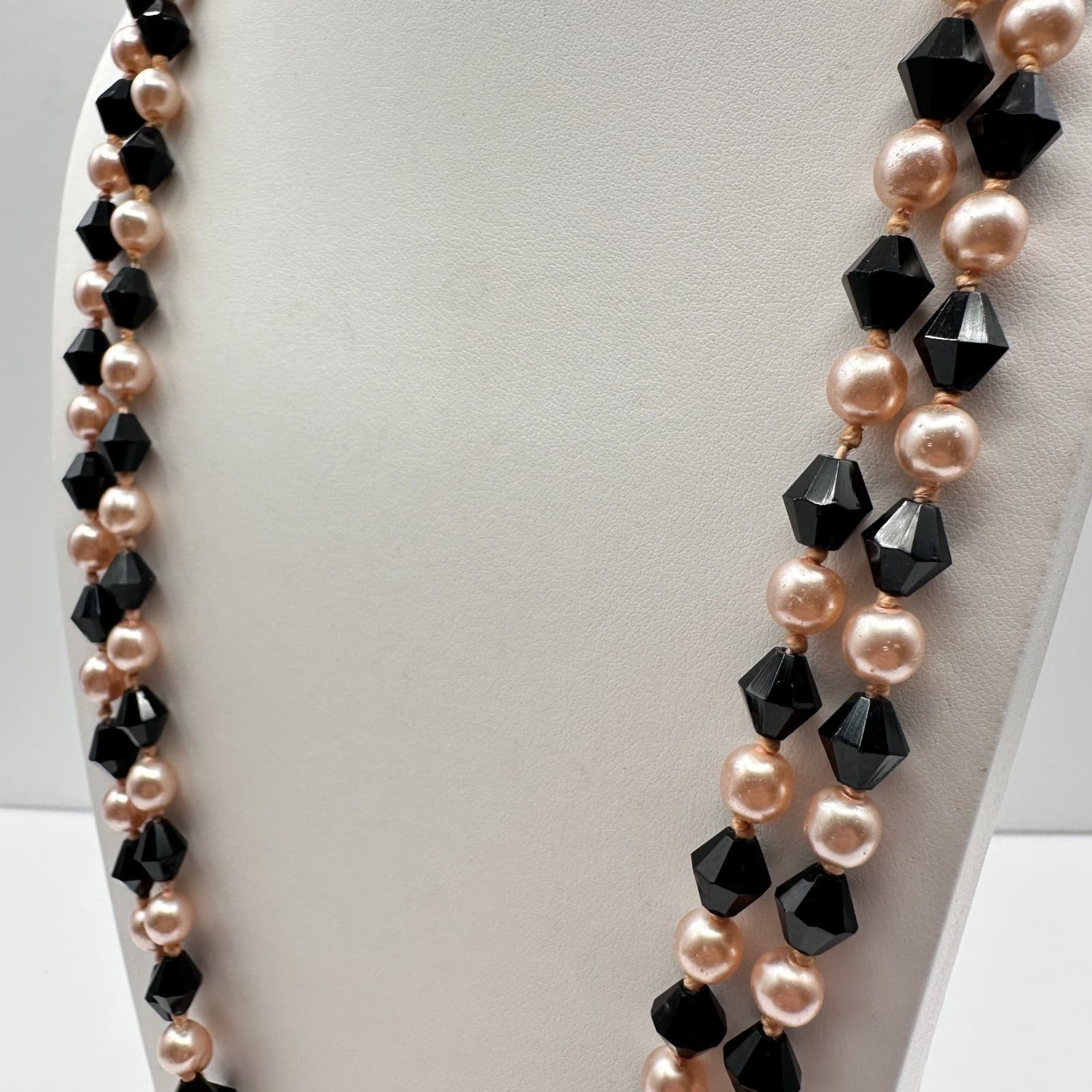 Vintage 90s Pink Faux Pearl Black Faceted Bead Double Strand Necklace Jewelry - Thumbnail 7