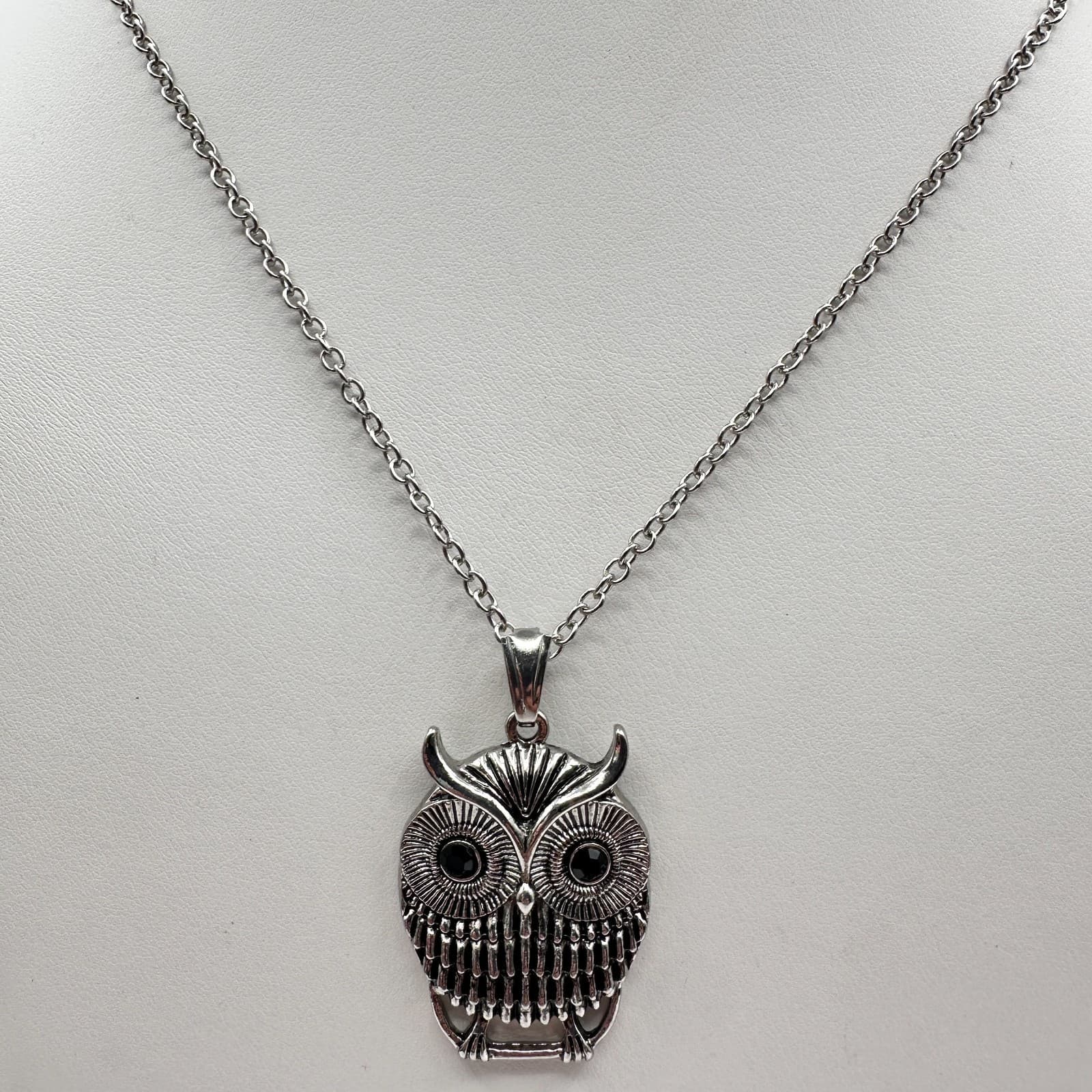Vintage Y2K Silver Tone Owl Pendant Necklace Black Boho Women's Classic Jewelry - Thumbnail 6