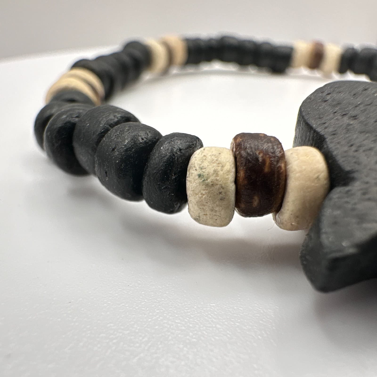 Vintage Y2K Wooden Elephant Charm Bracelet Beaded Boho Women's Classic Jewelry - Thumbnail 5