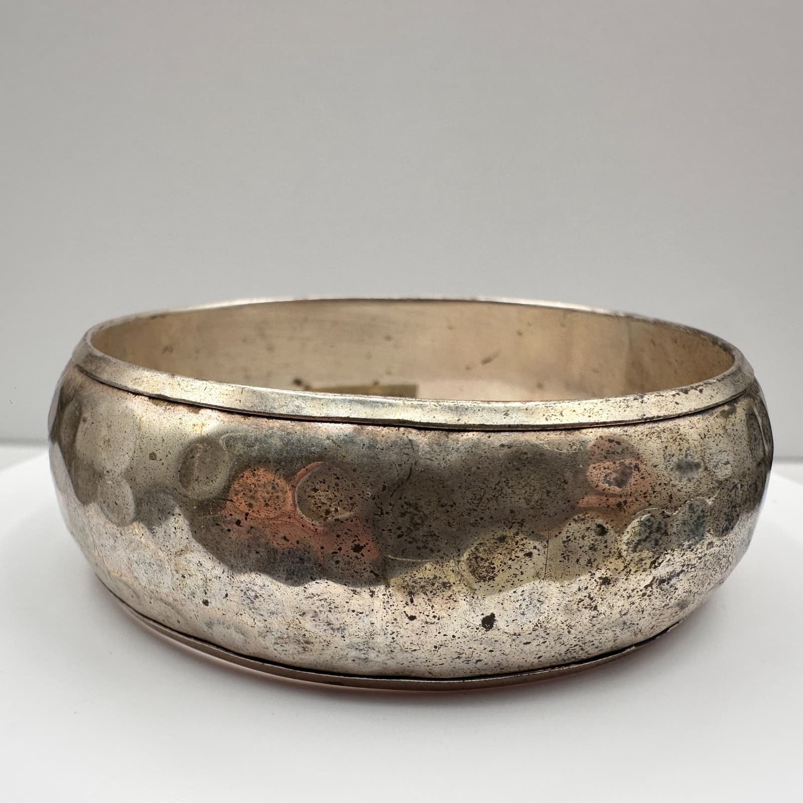 Vintage 90s Solid Brass Bracelet Silver Tone Hammered Women's Classic Jewelry - Thumbnail 2