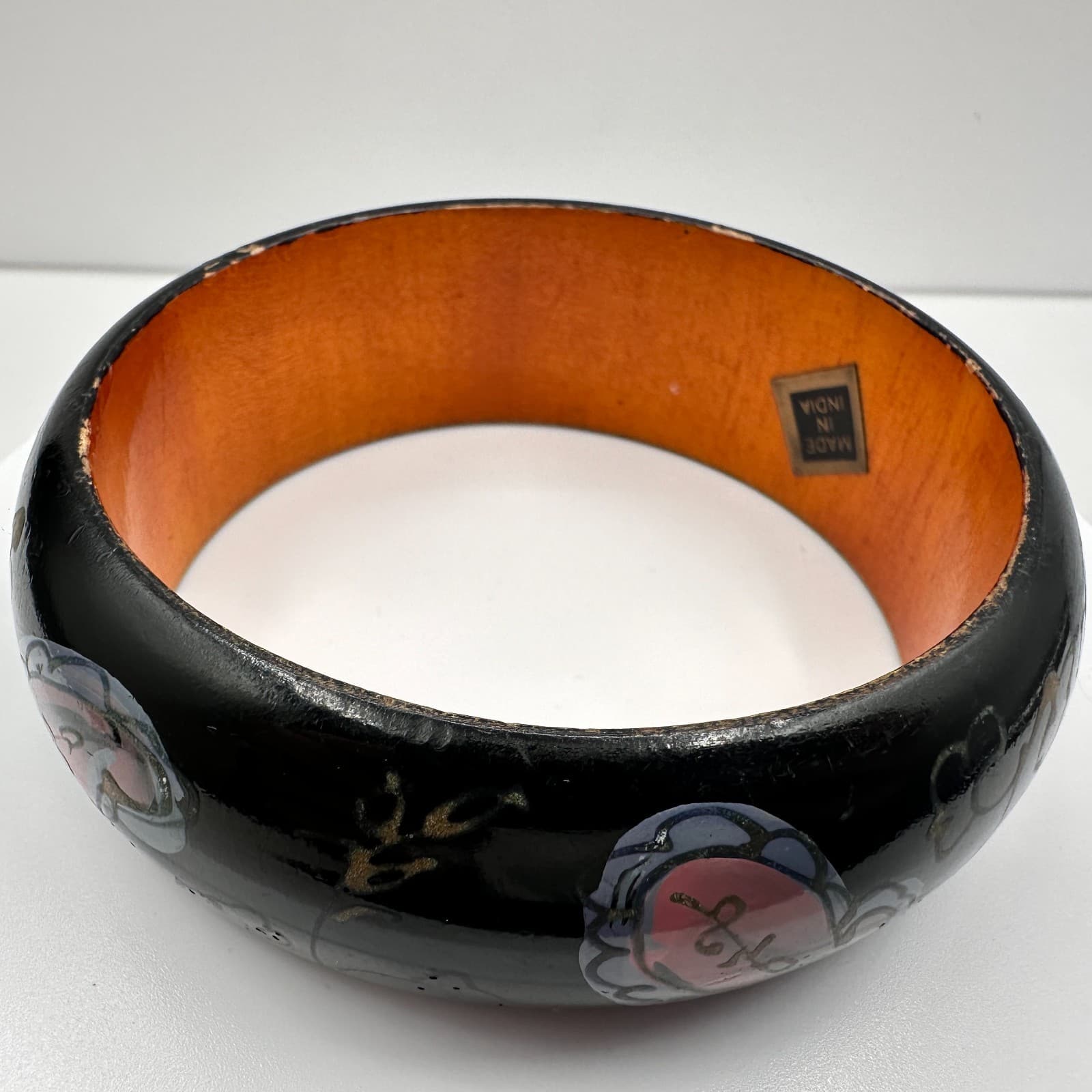 Vintage 90s Wooded Slip-on Bracelet Floral Pattern Boho Women's Classic Jewelry - Thumbnail 2