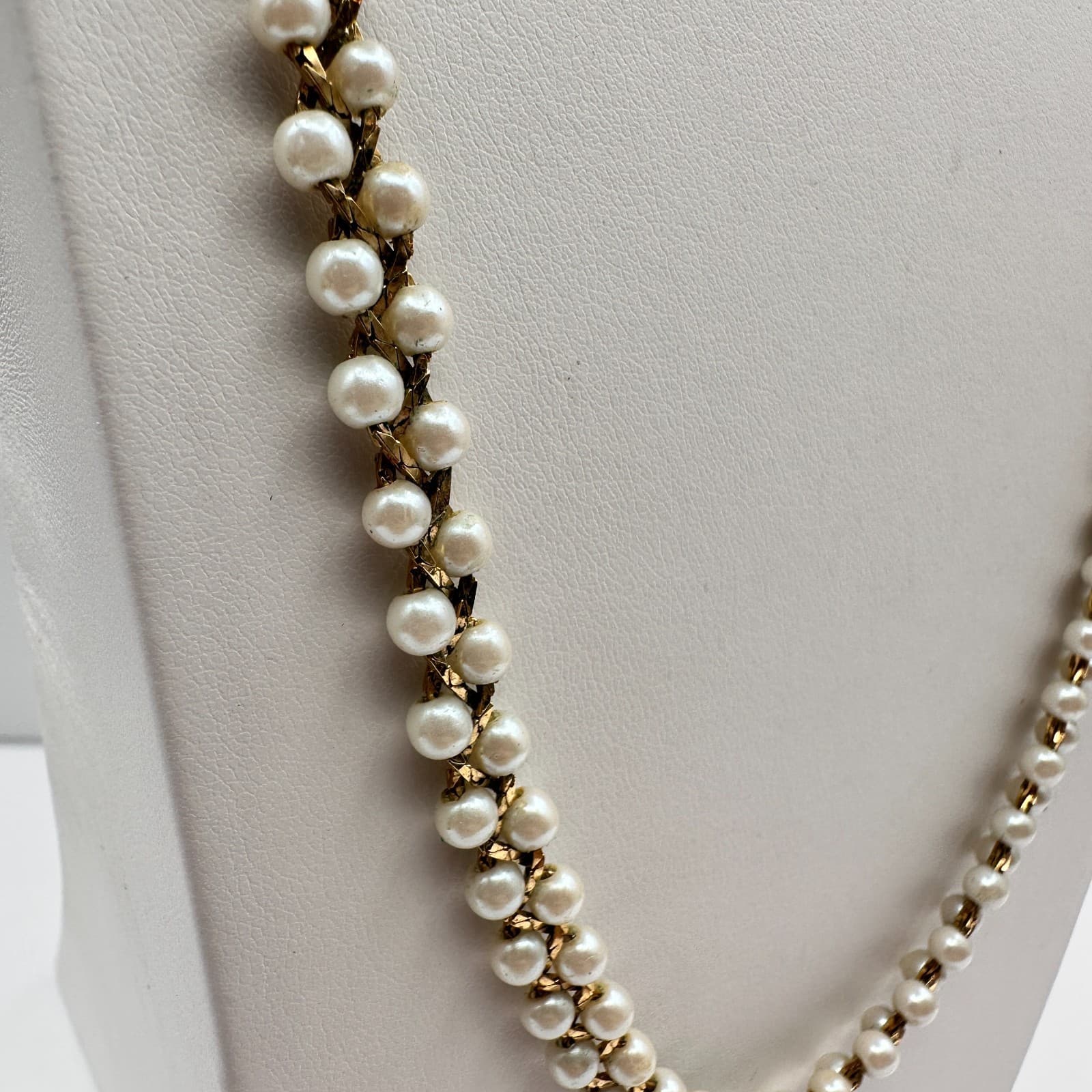 Vintage 90s Faux Pearl Beaded Gold Tone Chain Necklace Women's Classic Jewelry - Thumbnail 3