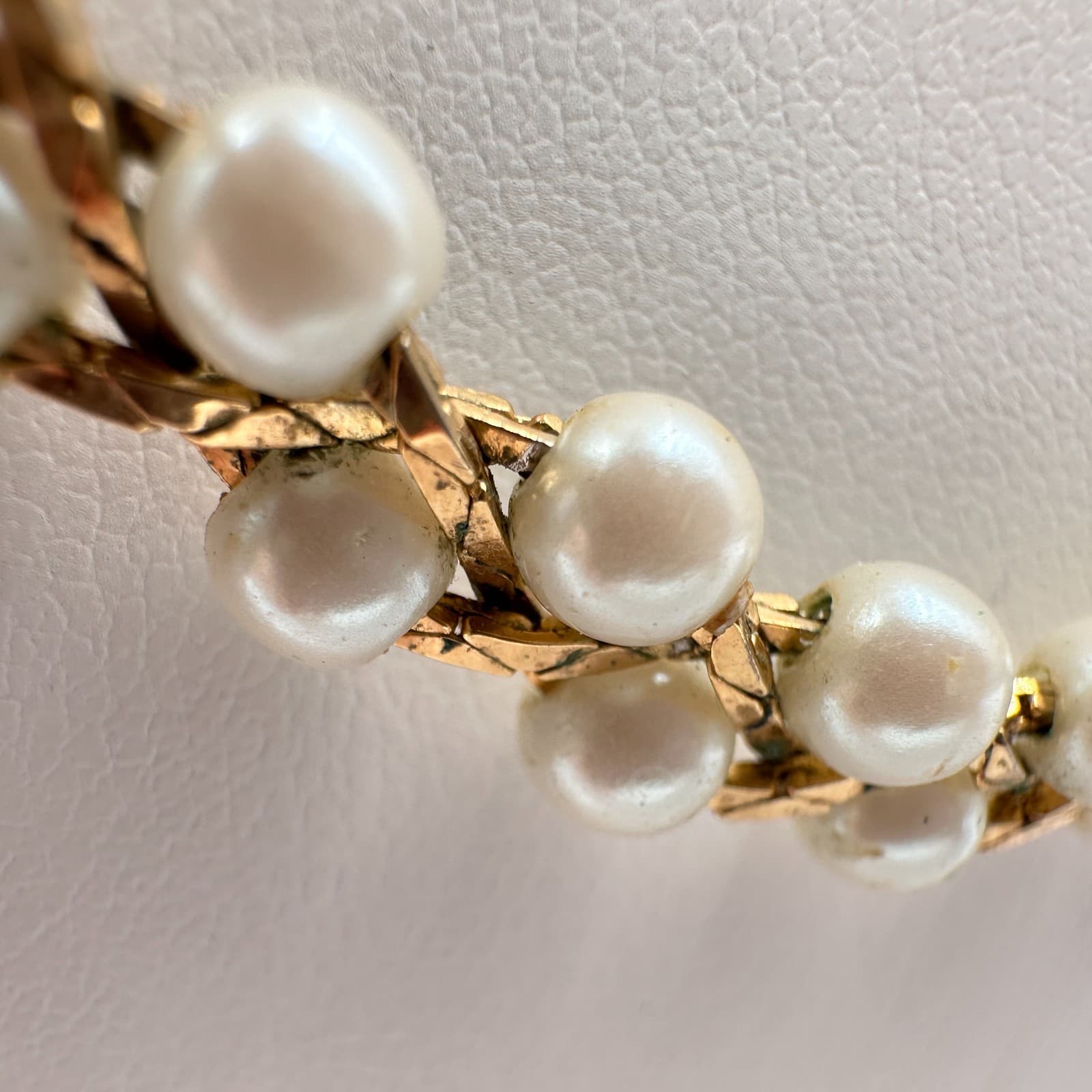 Vintage 90s Faux Pearl Beaded Gold Tone Chain Necklace Women's Classic Jewelry - Thumbnail 4