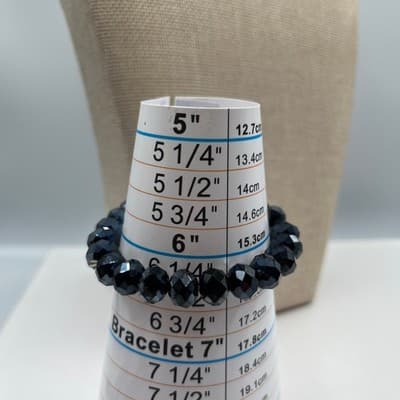 Vintage Faceted Glass Bead Jewelry Set - Graduated Necklace & 3 Stretch Bangles - Thumbnail 16