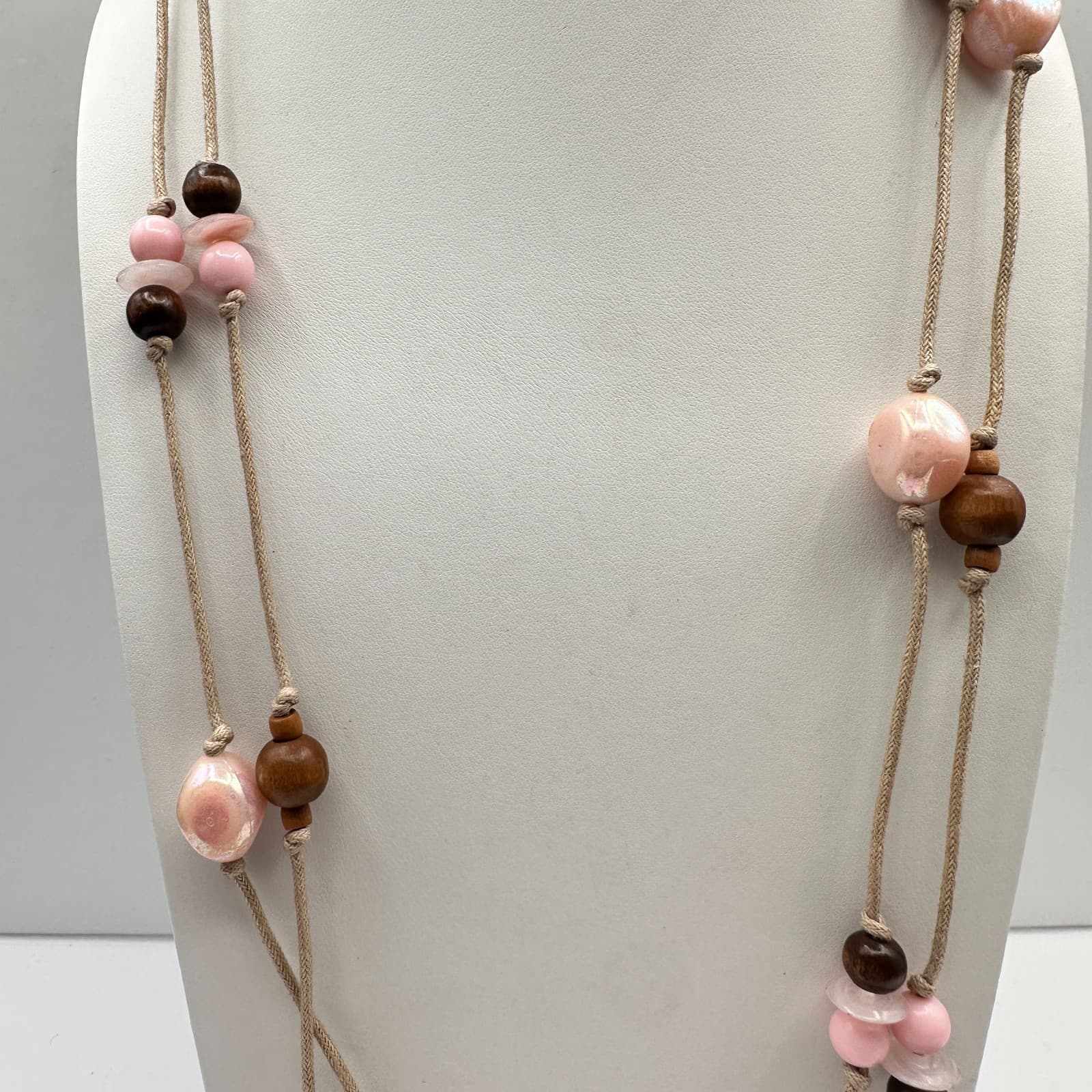 Vintage 90s Boho Pink & Brown Wood Bead Double Strand Cord Necklace Jewelry - Thumbnail 2