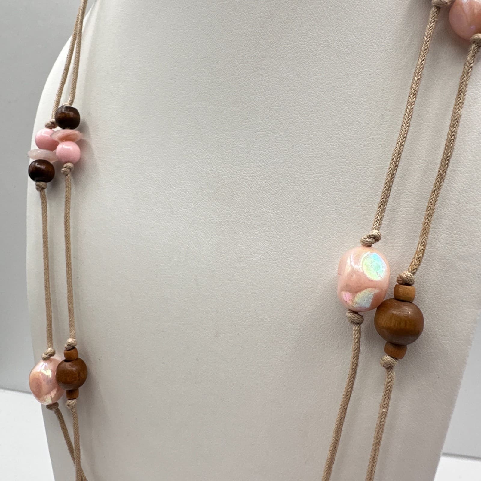 Vintage 90s Boho Pink & Brown Wood Bead Double Strand Cord Necklace Jewelry - Thumbnail 5