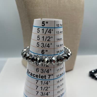 Vintage Faceted Glass Bead Jewelry Set - Graduated Necklace & 3 Stretch Bangles - Thumbnail 15