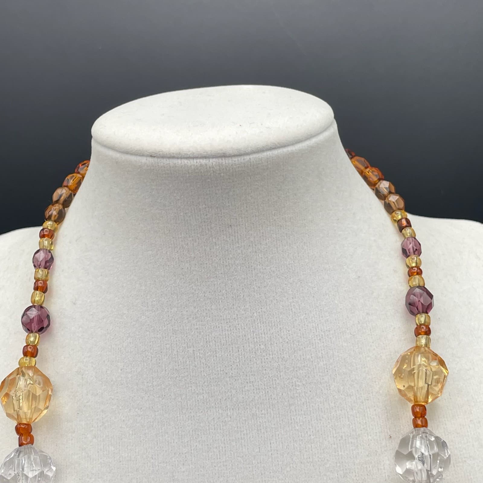 Vintage Women's Handcrafted Artistic Beautiful Glass Bead Necklace Jewelry 20 In - Thumbnail 8