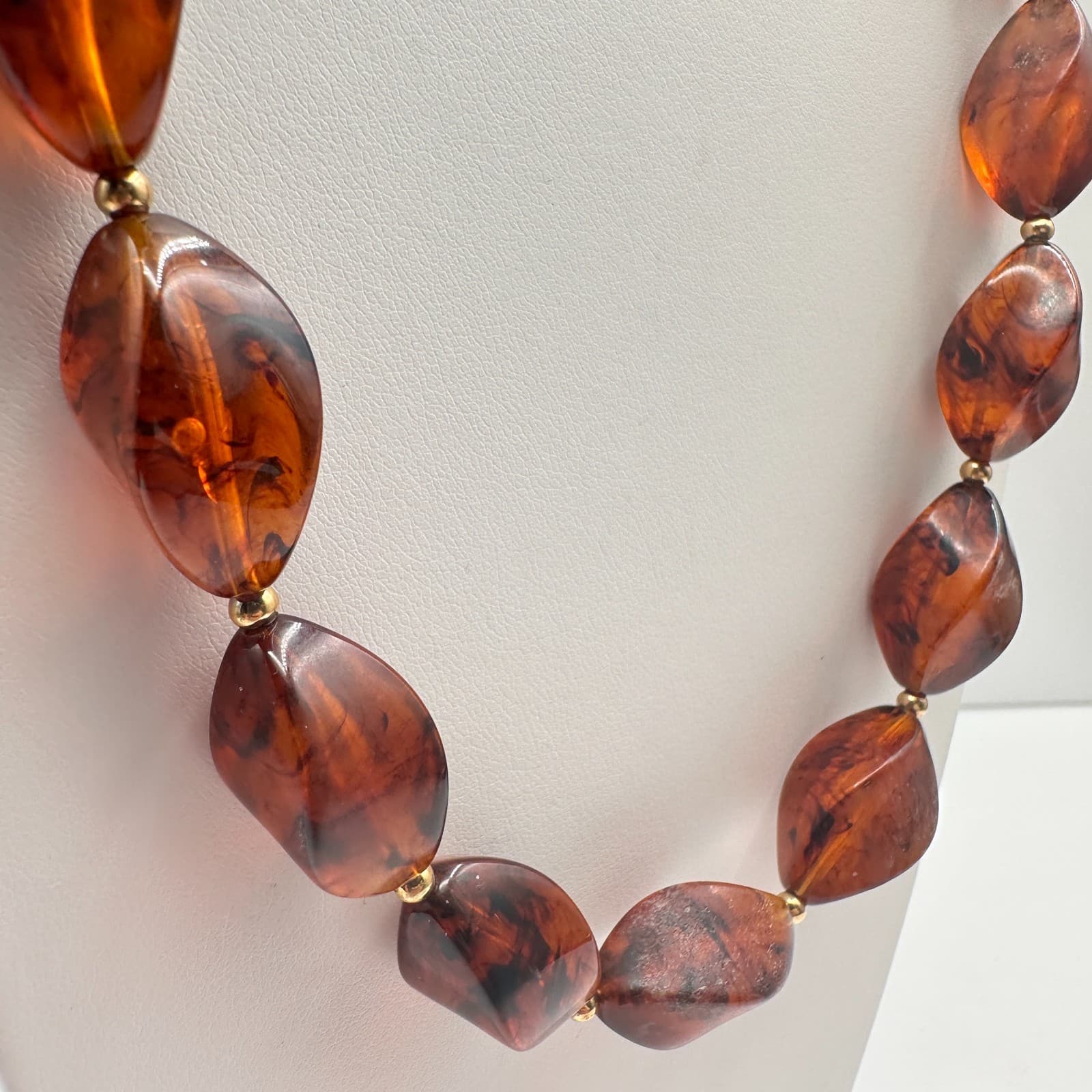 Vintage 90s Faux Amber Resin Chunky Necklace Brown Twisted Beaded Jewelry - Thumbnail 3