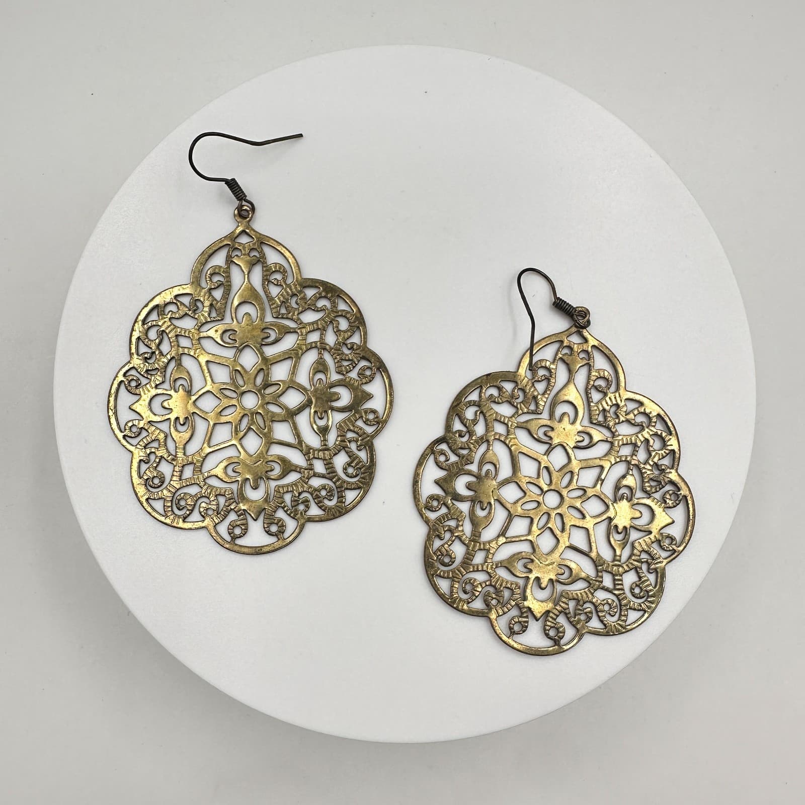 Vintage Y2K Brass Filigree Dangle Earrings Boho Mandala Statement Jewelry - Image 1