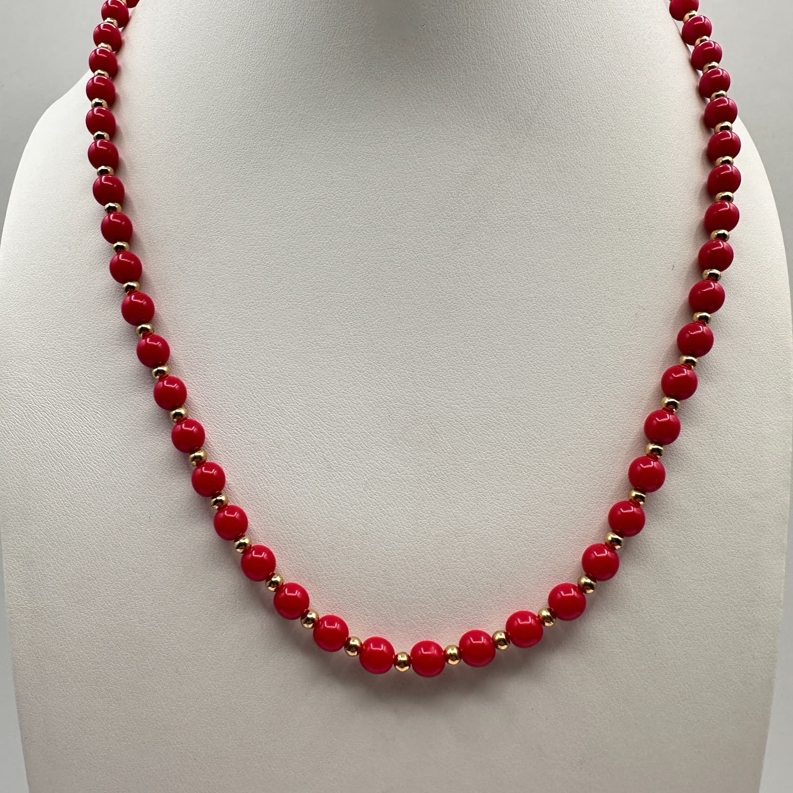 Vintage 80s Red Coral Style Bead Necklace Gold Tone Spacers Classic Fashion - Image 1