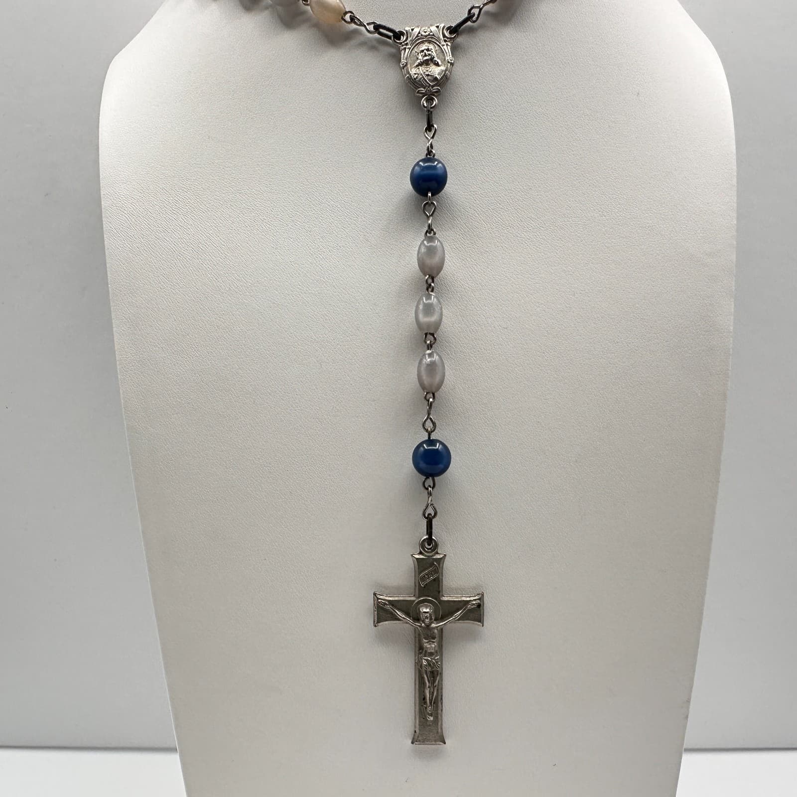 Vintage 90s Catholic Rosary Necklace Silver Tone Grey Beads Crucifix Jewelry - Thumbnail 7