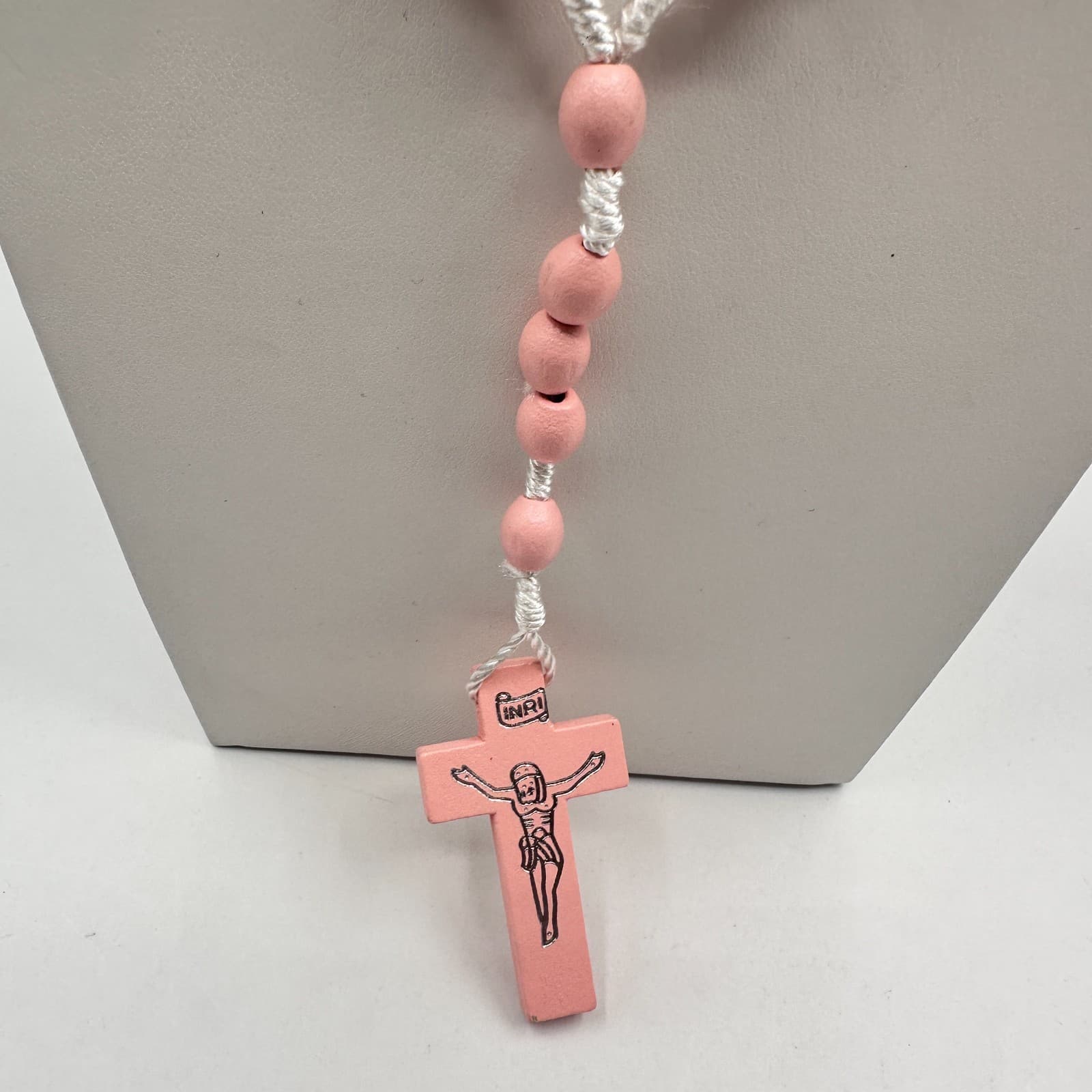 Vintage 80s Pink Wood Bead Rosary Necklace INRI Catholic Crucifix Religious - Thumbnail 3