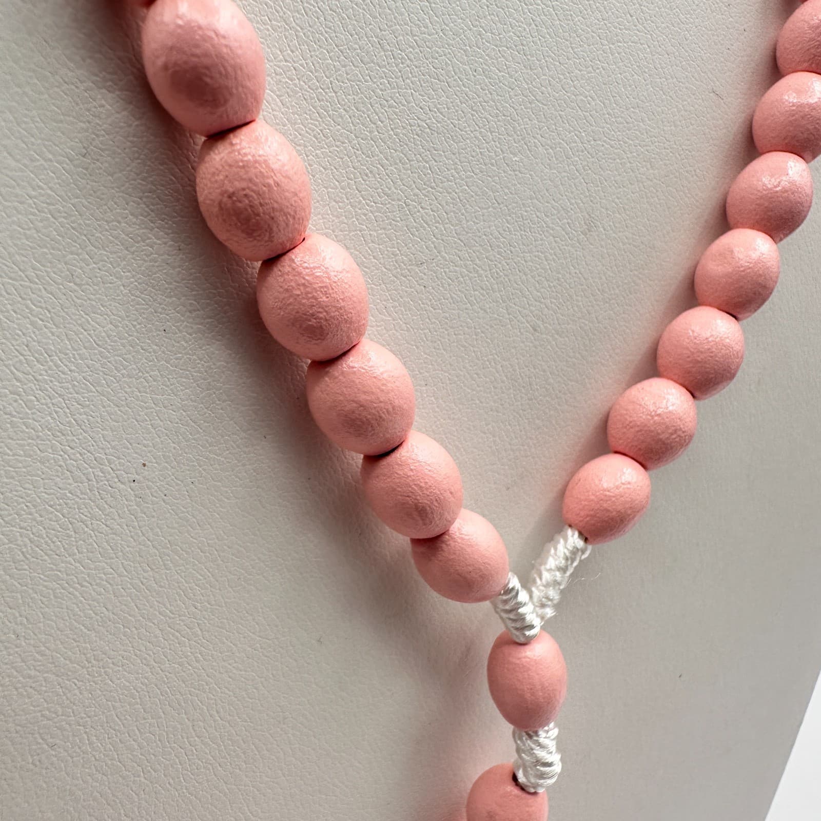 Vintage 80s Pink Wood Bead Rosary Necklace INRI Catholic Crucifix Religious - Thumbnail 6