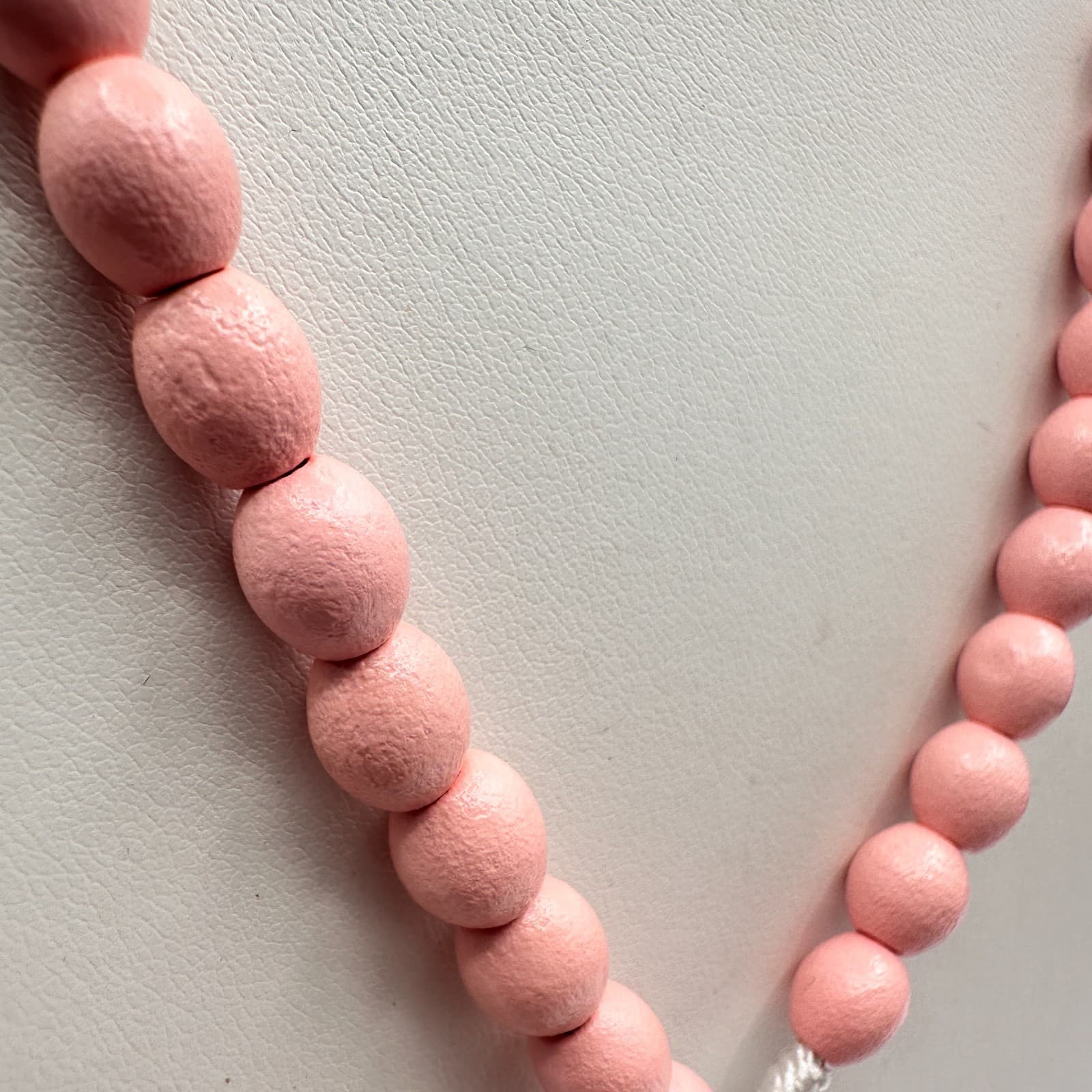 Vintage 80s Pink Wood Bead Rosary Necklace INRI Catholic Crucifix Religious - Thumbnail 7