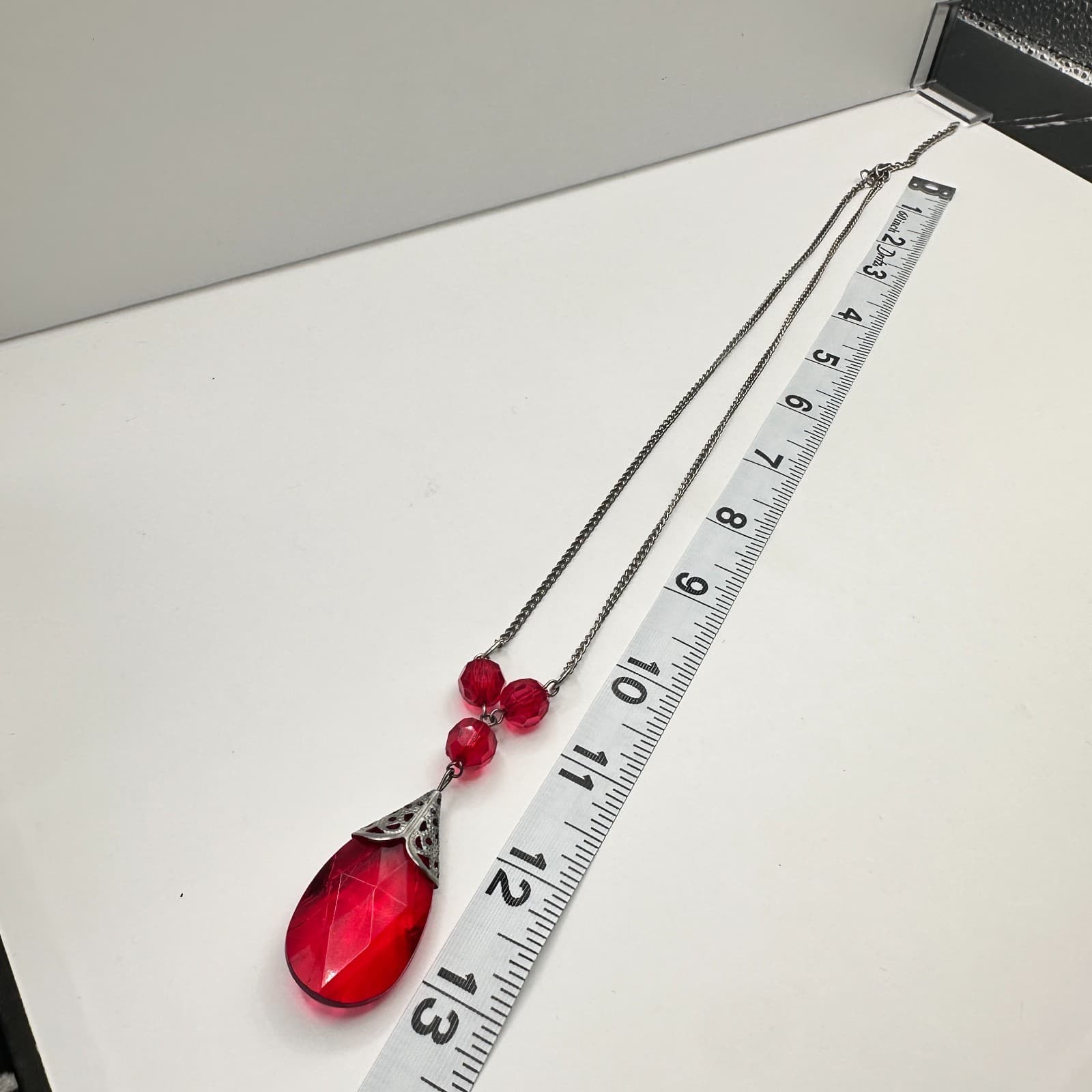 Vintage 90s Red Teardrop Pendant Necklace Silver Tone Chain Fashion Jewelry - Thumbnail 7