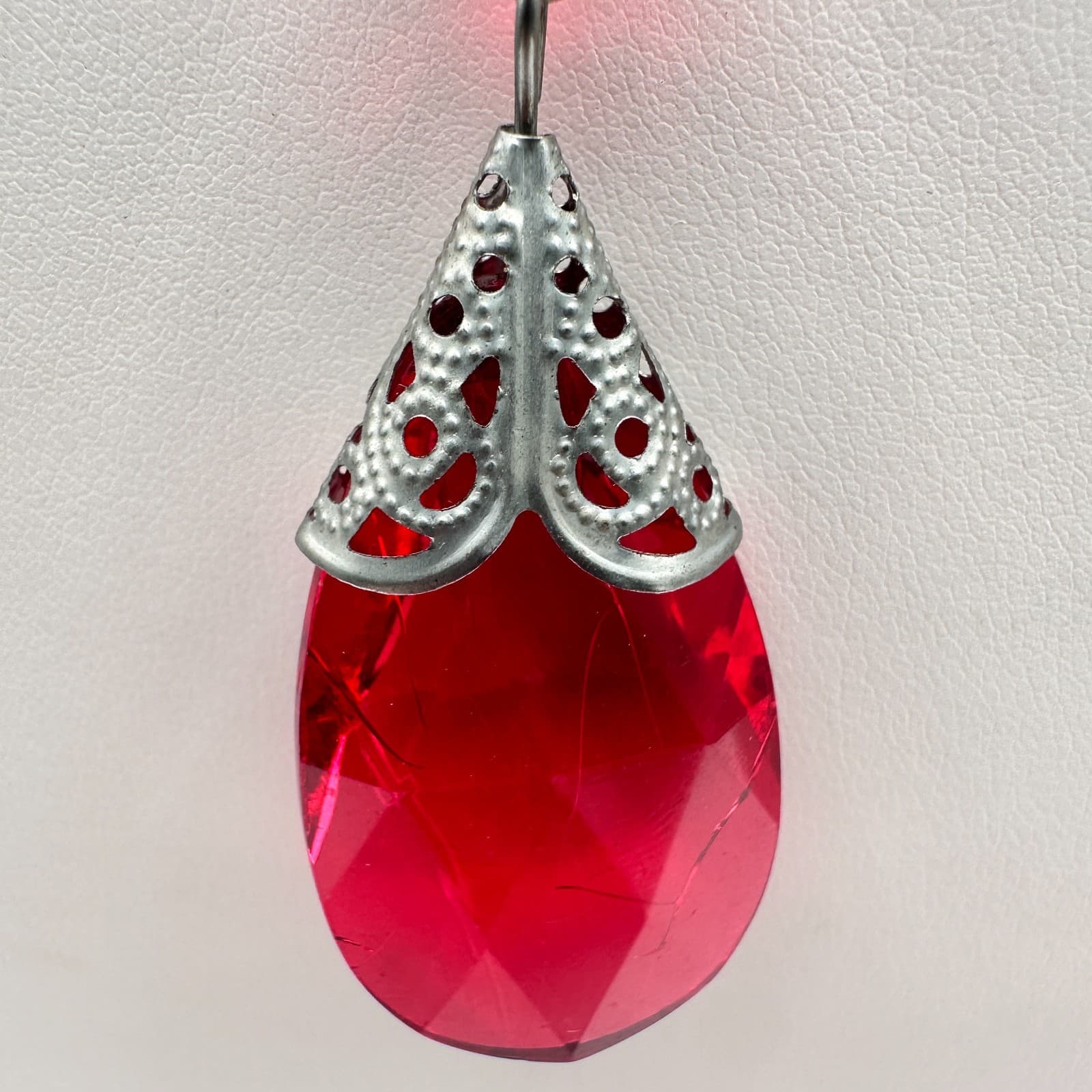 Vintage 90s Red Teardrop Pendant Necklace Silver Tone Chain Fashion Jewelry - Thumbnail 5