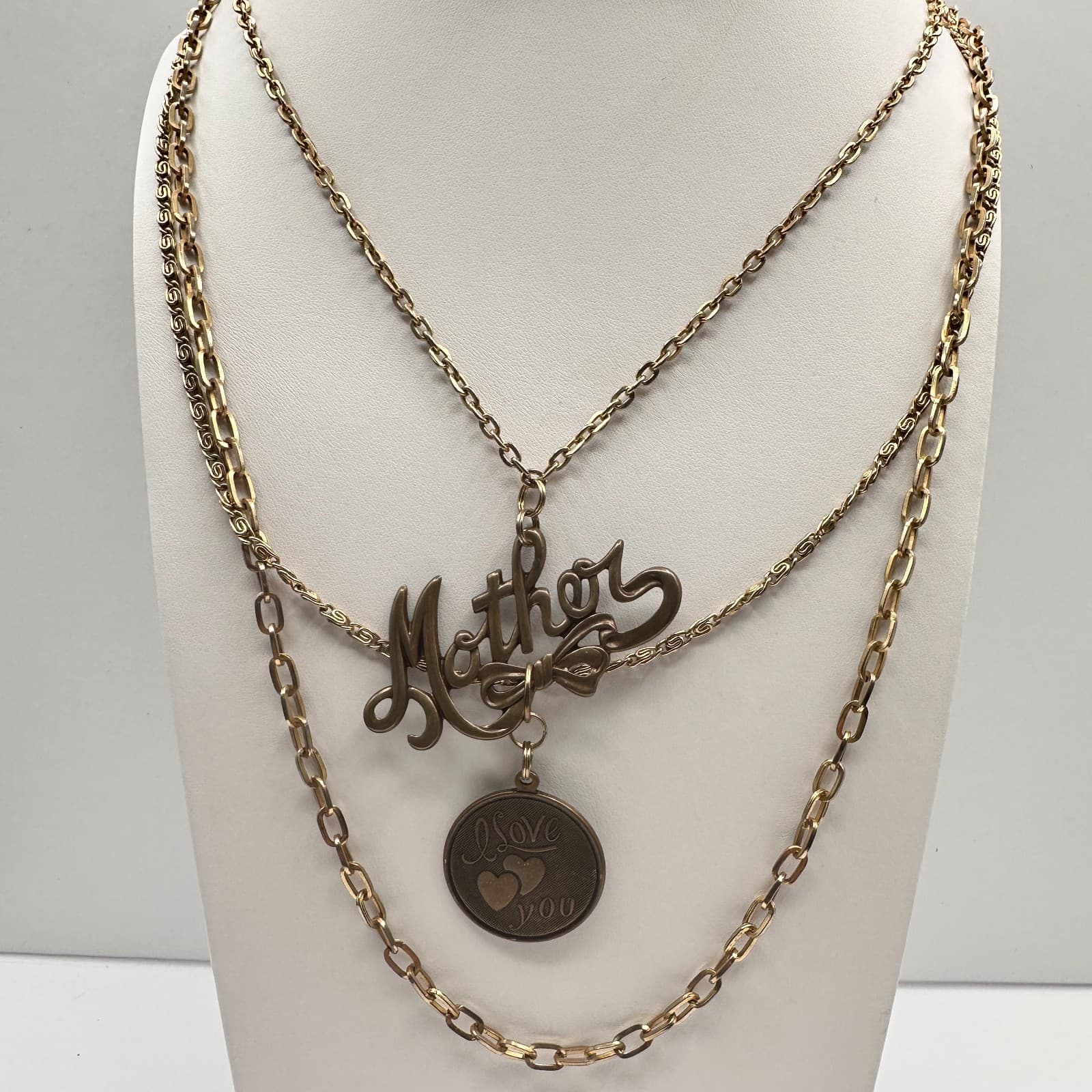 Vintage 80s Gold Tone Mother Love Script Pendant Layered Chain Necklace Jewelry - Image 1