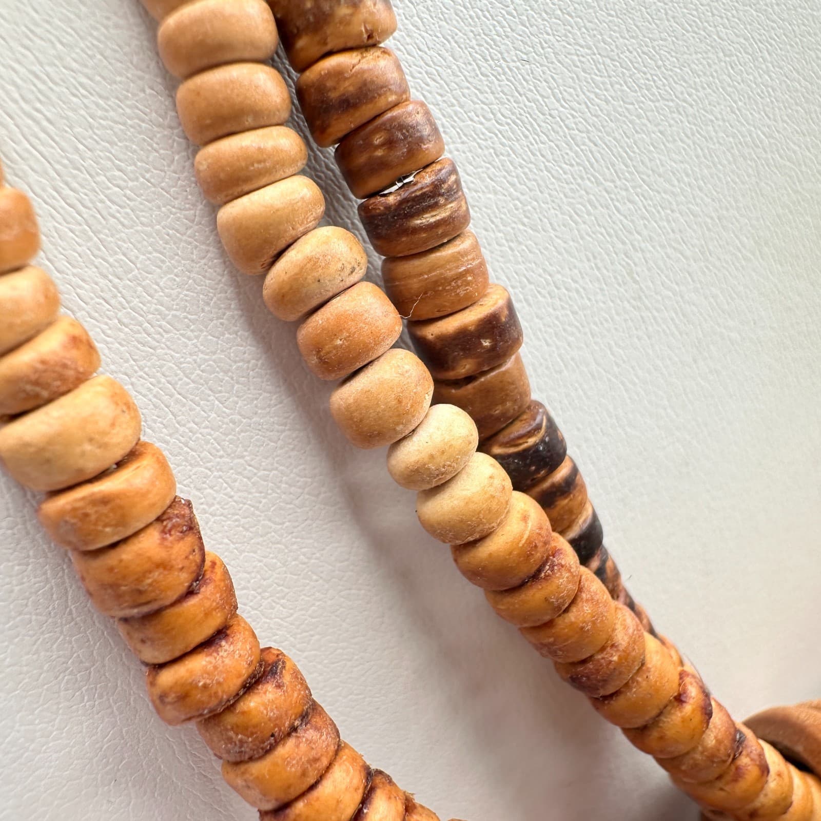 Vintage 80s Multi-strand wooden bead necklace with two circular pendants jewelry - Thumbnail 7