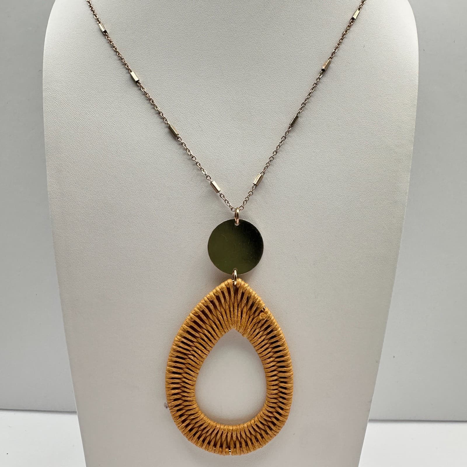 Vintage 90s Mustard Yellow Woven Rattan Teardrop Statement Gold Tone Necklace - Thumbnail 7