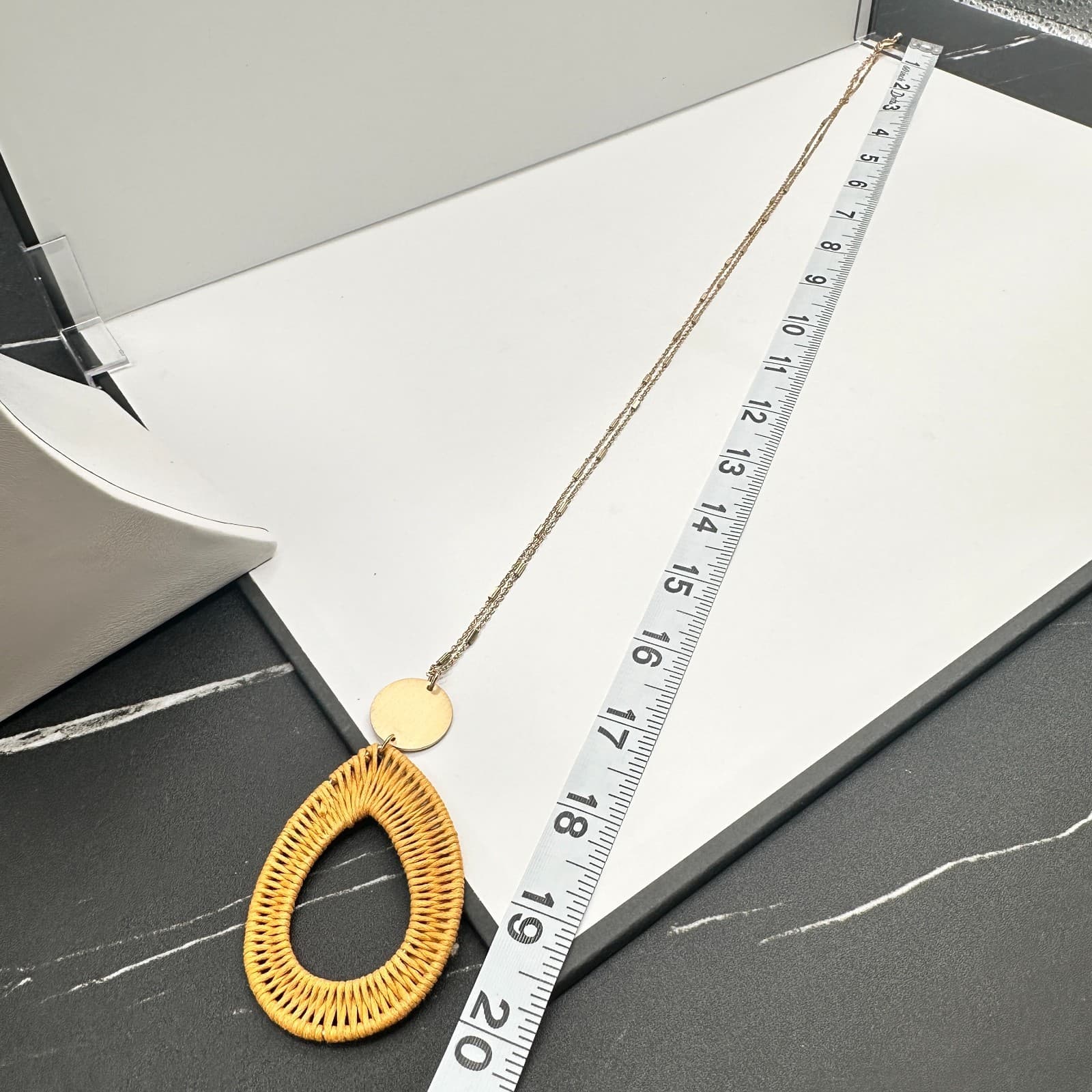 Vintage 90s Mustard Yellow Woven Rattan Teardrop Statement Gold Tone Necklace - Thumbnail 9