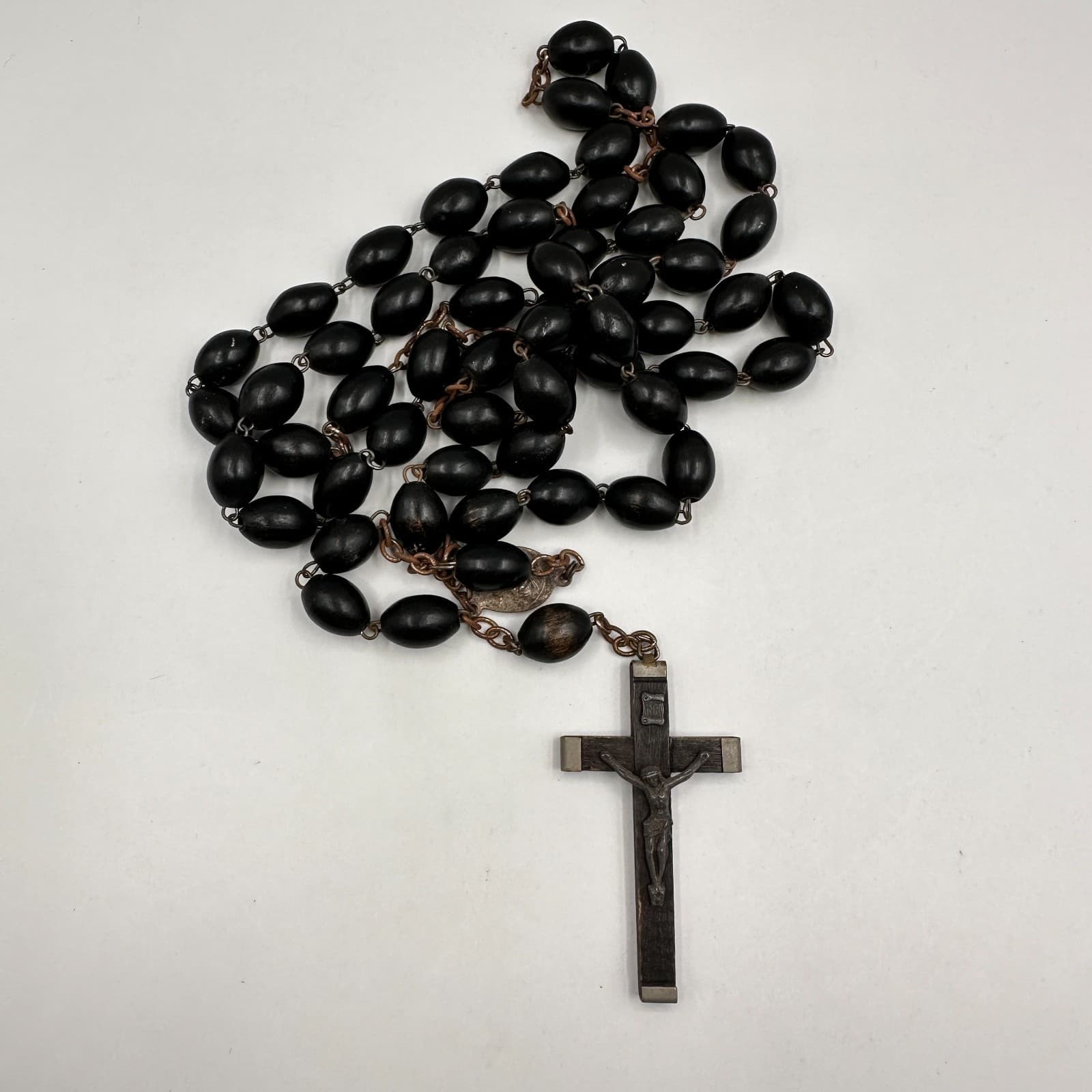 Vintage 80s Wooden Black Beaded Rosary Catholic Crucifix INRI Pendent Necklace - Image 1