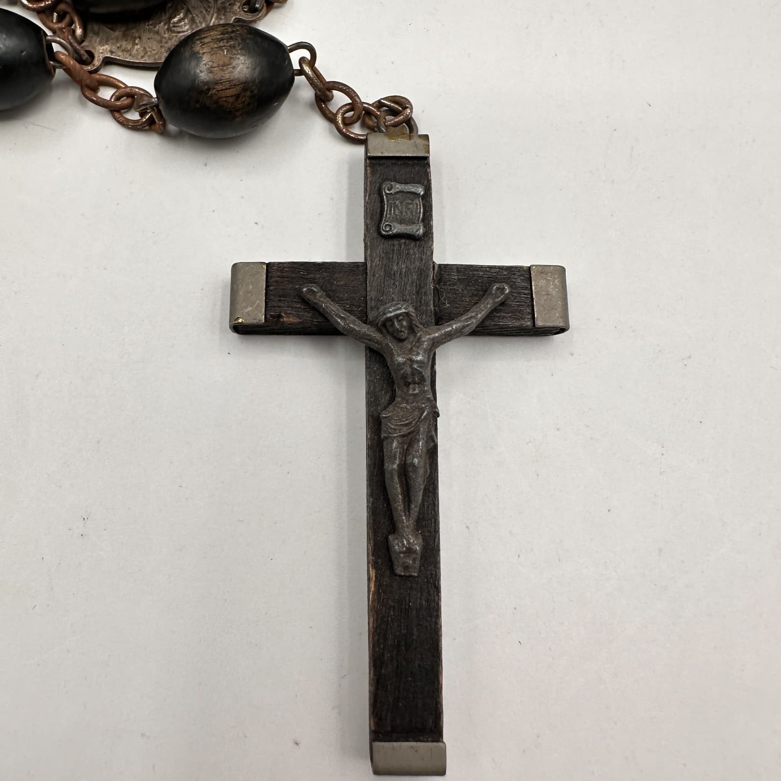 Vintage 80s Wooden Black Beaded Rosary Catholic Crucifix INRI Pendent Necklace - Thumbnail 2