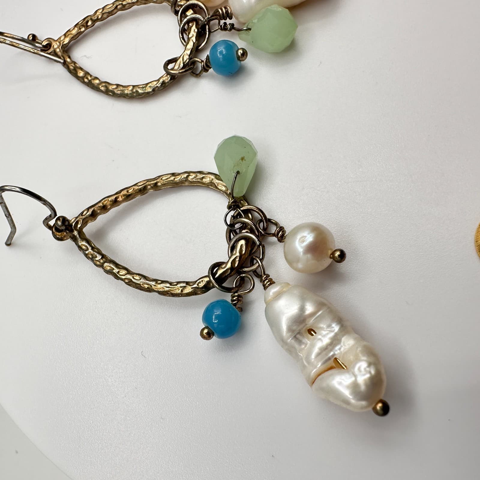 Vintage 90s Teardrop Hoop Dangle Earrings Set Gold Tone Classic Women's Jewelry - Thumbnail 5