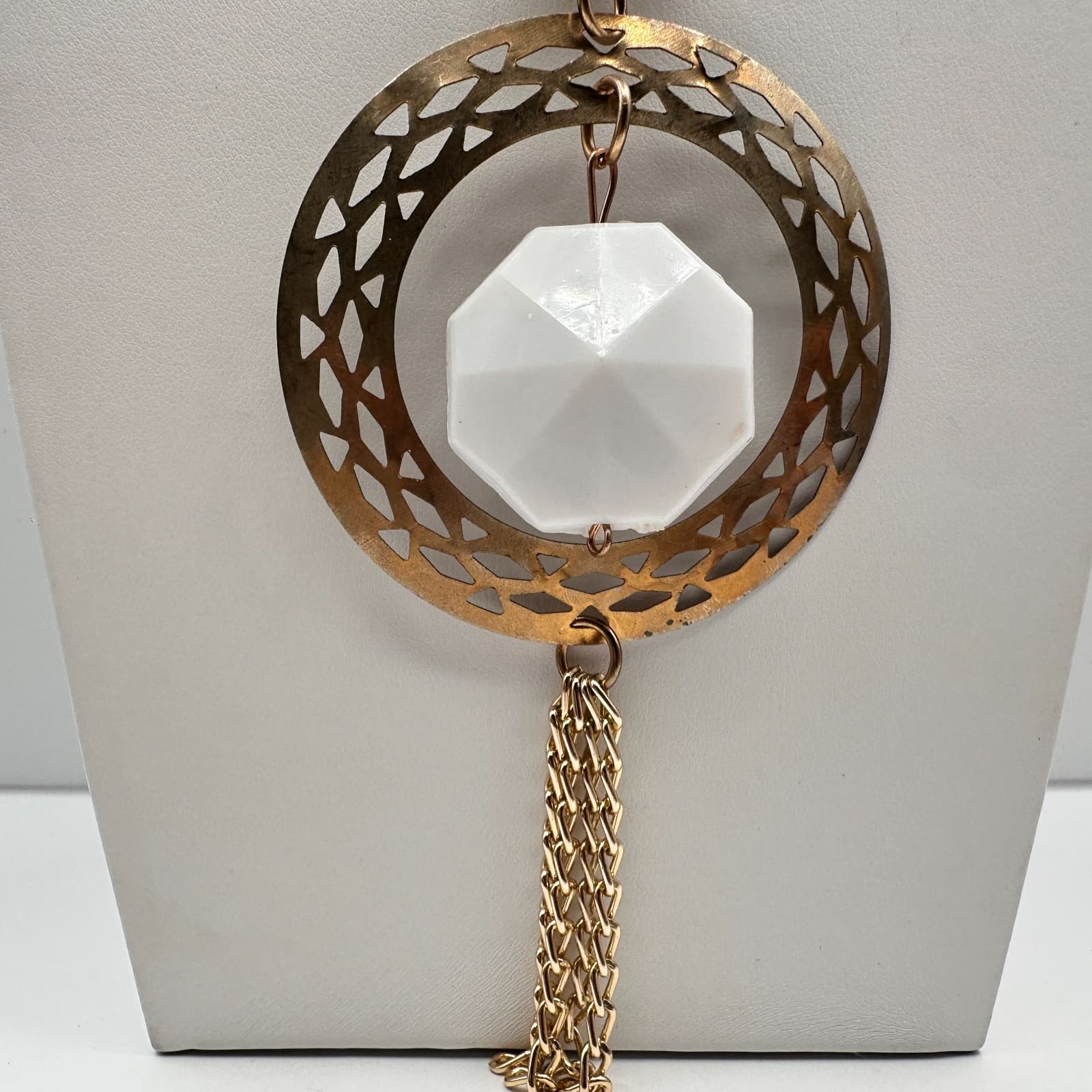 Vintage 80s Gold Tone Drop Geometric White Clear Tassel Necklace Jewelry - Thumbnail 4