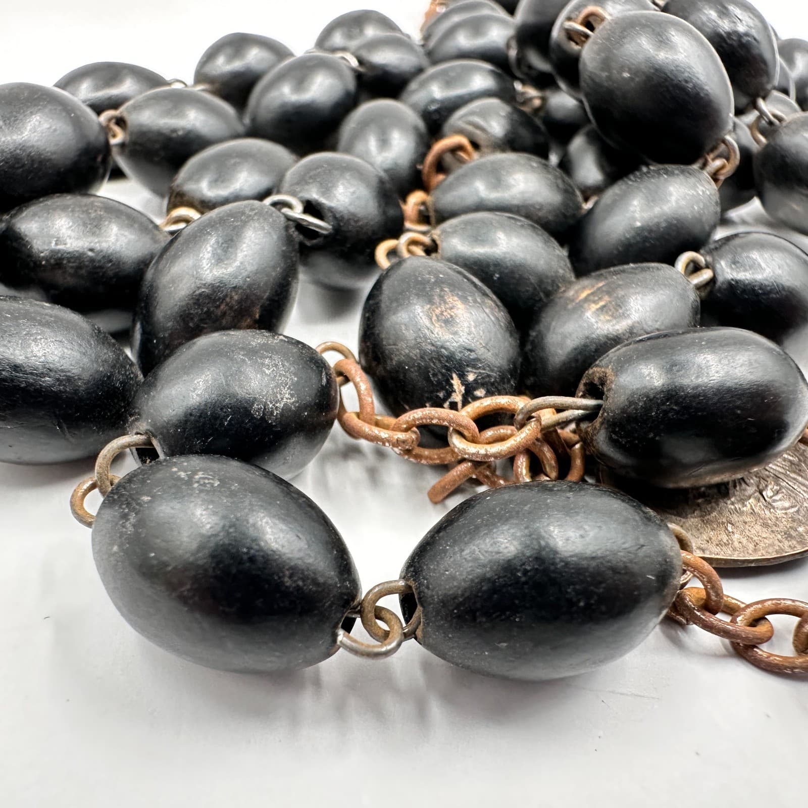 Vintage 80s Wooden Black Beaded Rosary Catholic Crucifix INRI Pendent Necklace - Thumbnail 3