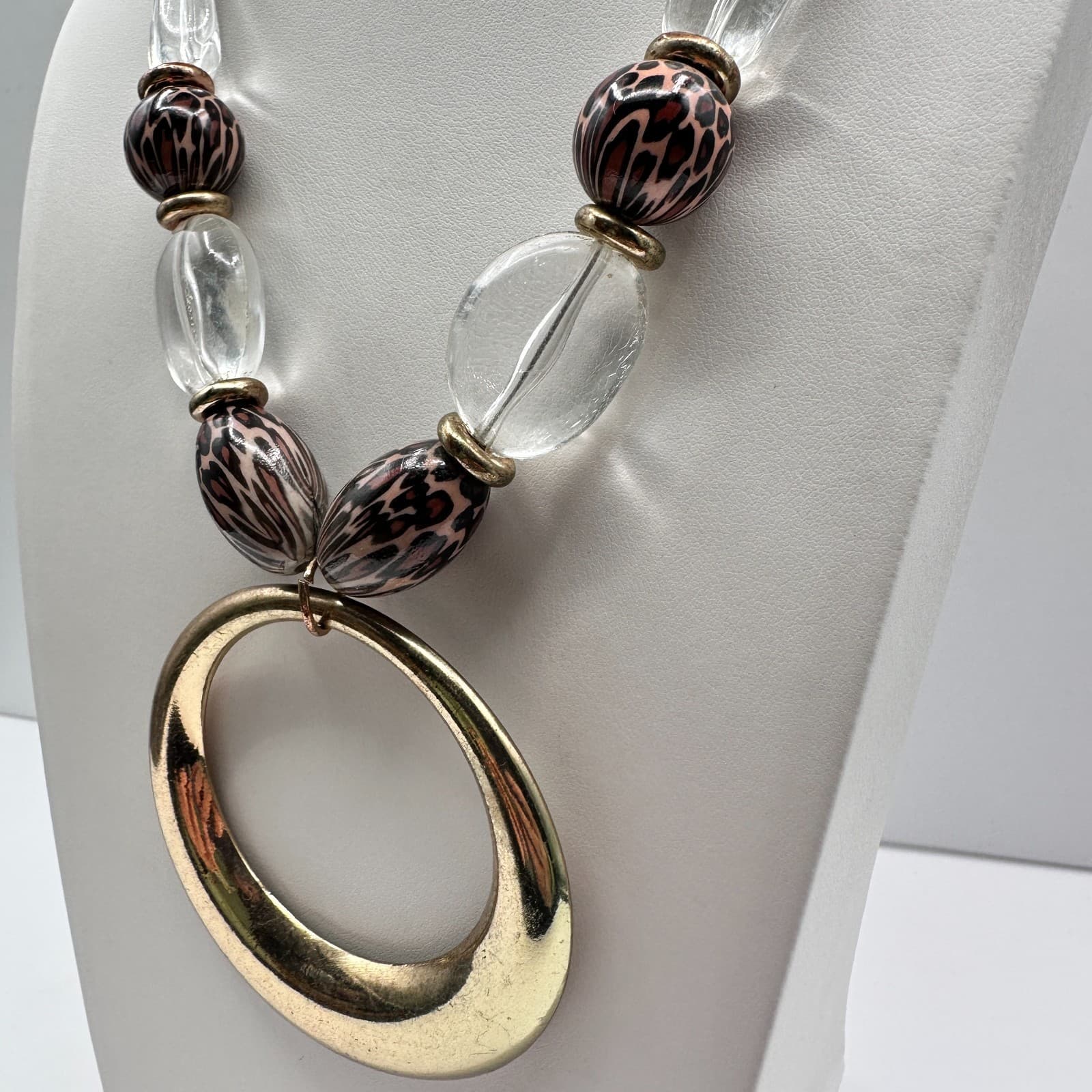 Vintage 90s Gold Tone Statement Necklace Clear Leopard Beads Large Hoop Jewelry - Thumbnail 7
