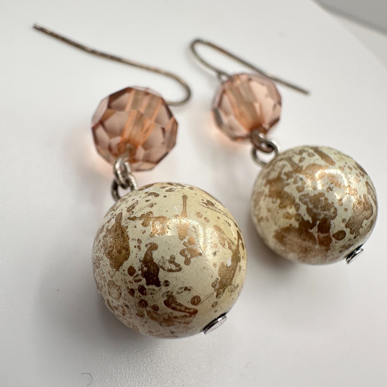 Vintage 90s Spotted Cream Bead Dangle Earrings Pink Glass Hook Boho Jewelry - Thumbnail 3