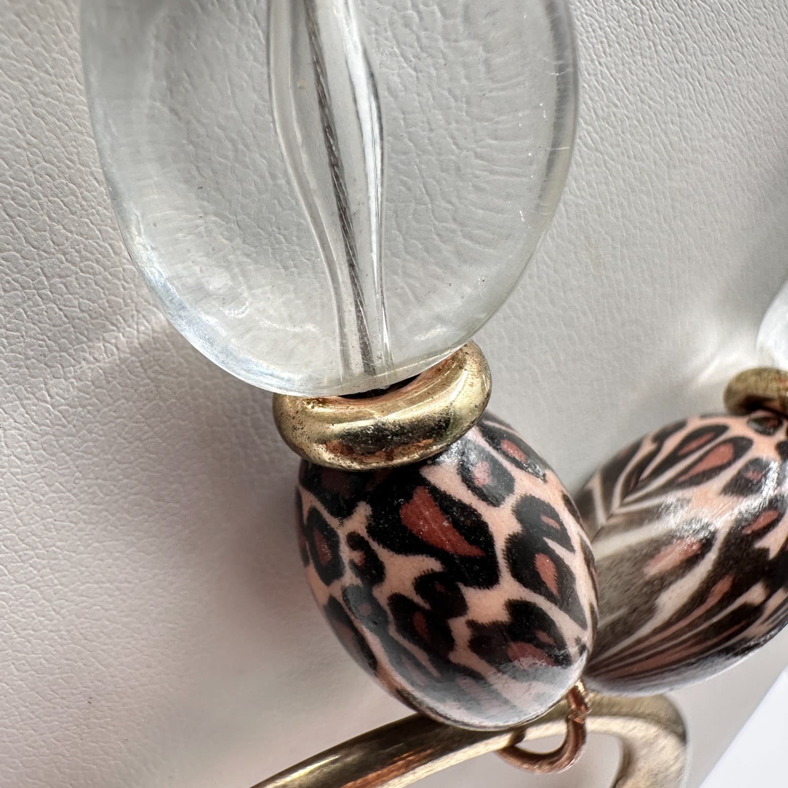 Vintage 90s Gold Tone Statement Necklace Clear Leopard Beads Large Hoop Jewelry - Thumbnail 5