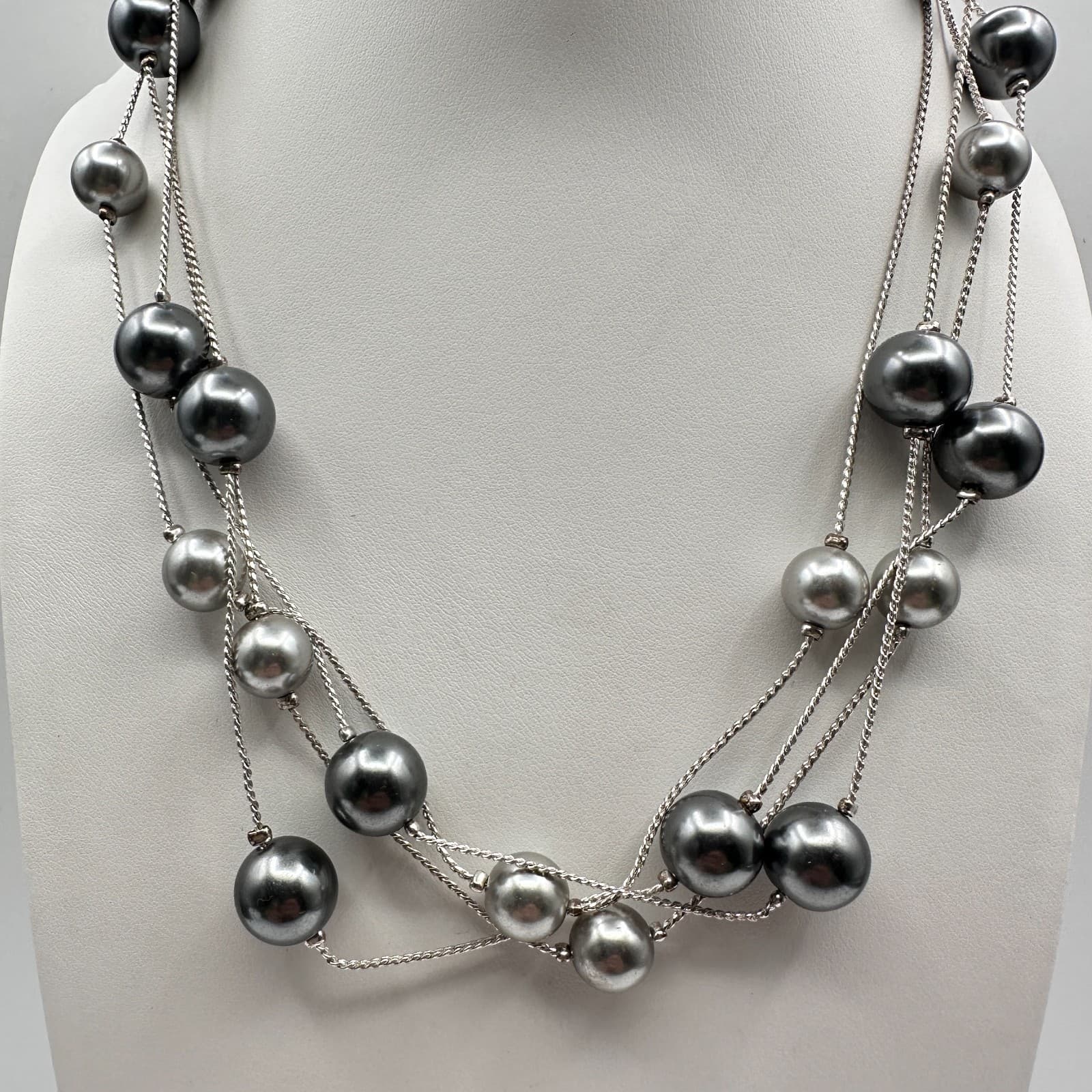 Vintage 90s Multi Strand Grey Faux Pearl Station Beads Necklace Silver Tone - Thumbnail 7