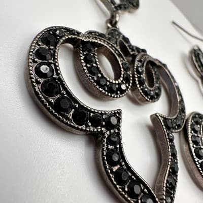 Vintage Y2K Black Rhinestone Chandelier Earrings Gunmetal Filigree Jewelry - Thumbnail 4