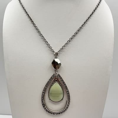 Vintage 80 Silver Tone Teardrop Necklace Light Green Stone Frame Jewelry - Thumbnail 7