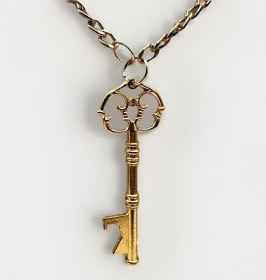 Vintage 90s Y2K Gold Tone Skeleton Key Necklace Ornate Pendant Boho Steampunk - Image 1