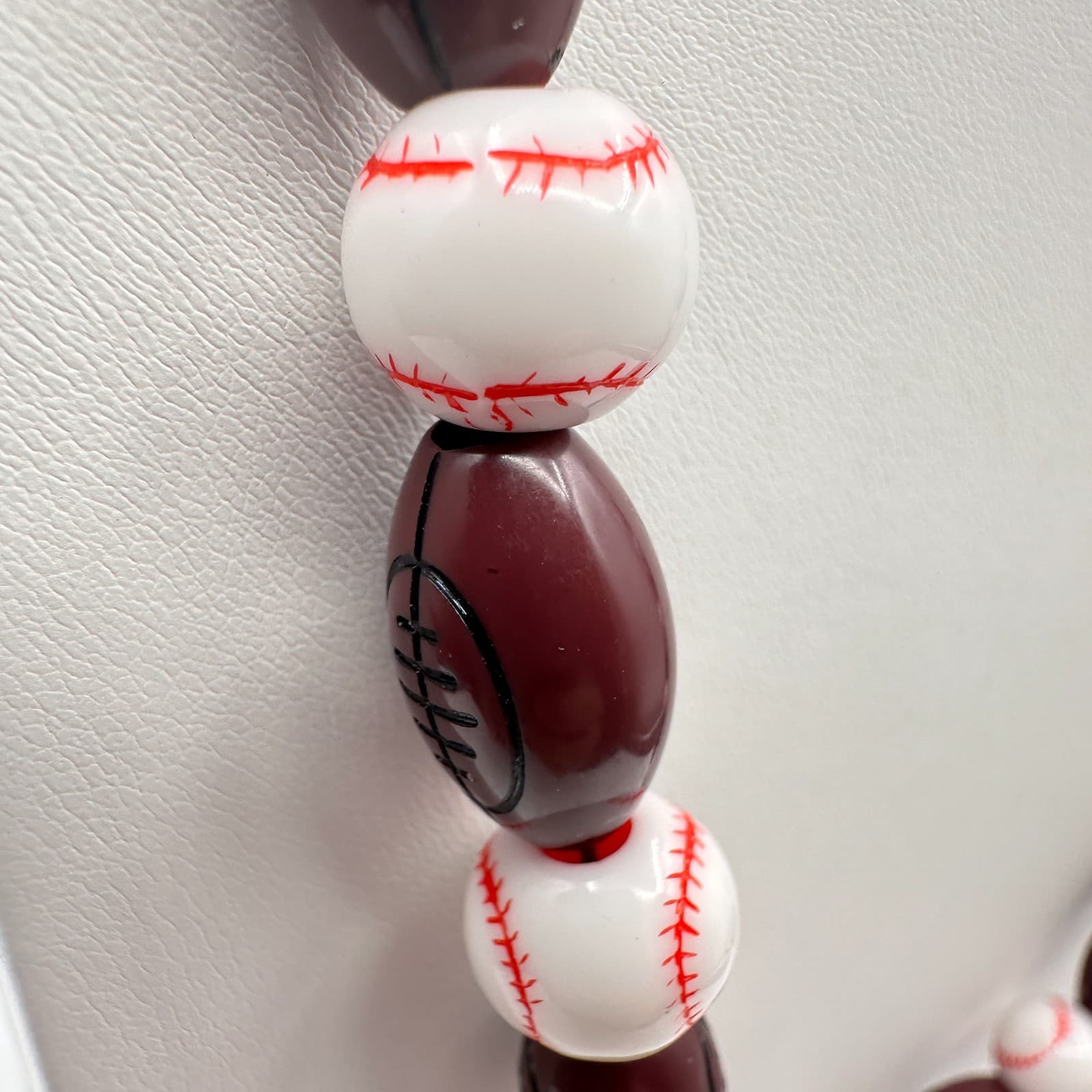 Vintage 90s Football Beaded Necklace Chunky Statement Women's Classic Jewelry - Thumbnail 8